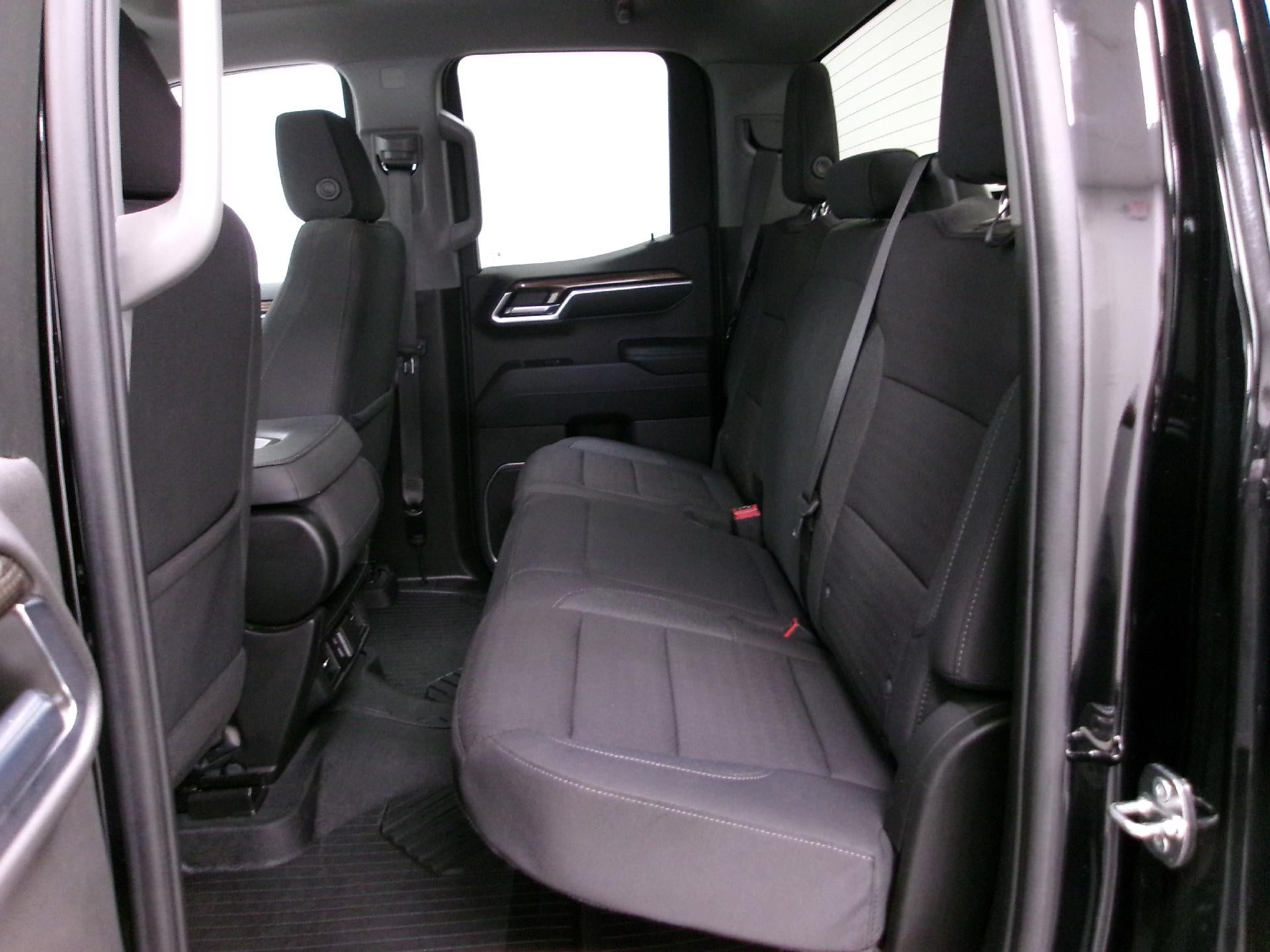 2023 Chevrolet Silverado 1500 Double Cab Standard Box 4-Wheel Drive RST