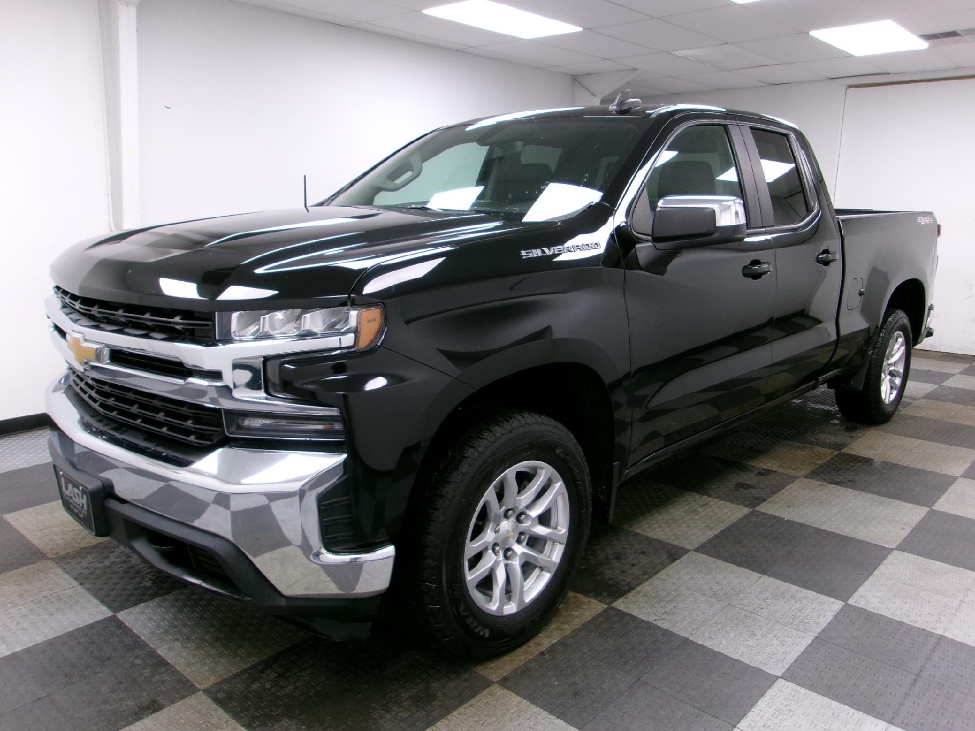 2020 Chevrolet Silverado 1500 Double Cab Standard Box 4-Wheel Drive LT