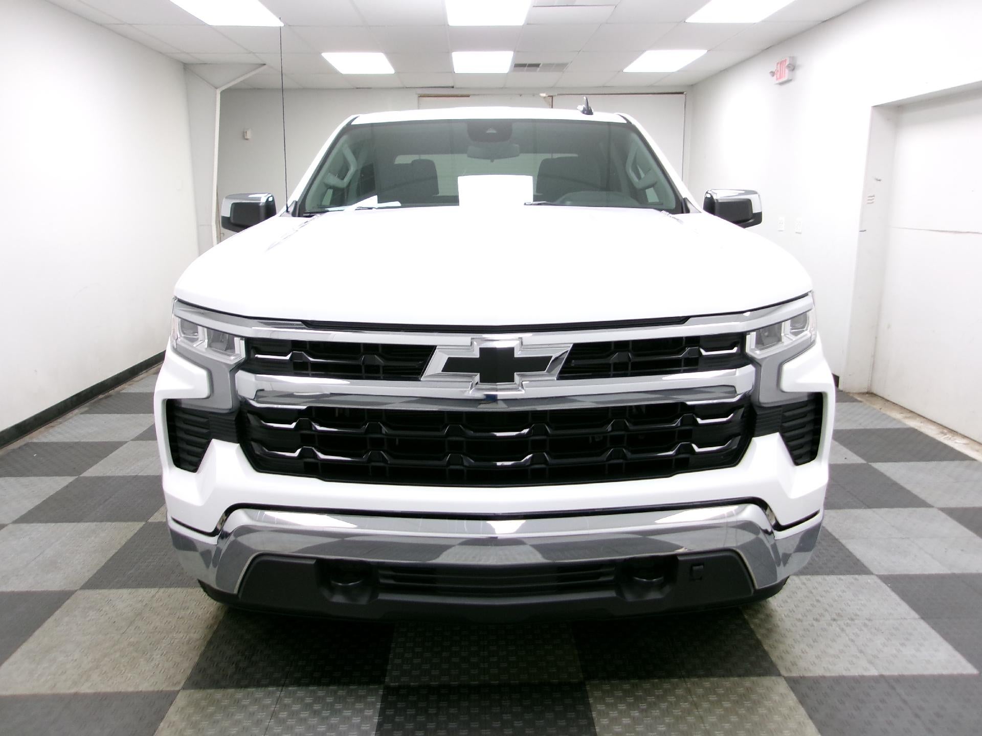 2024 Chevrolet Silverado 1500 Crew Cab Standard Box 4-Wheel Drive LT