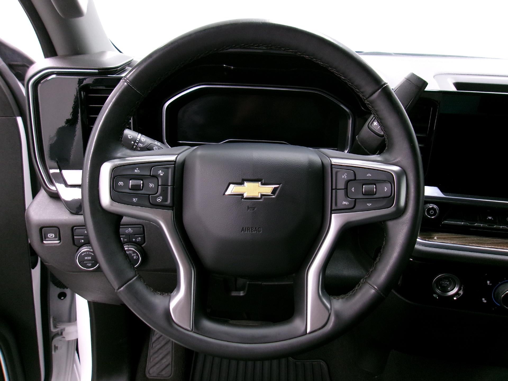 2024 Chevrolet Silverado 1500 Crew Cab Standard Box 4-Wheel Drive LT