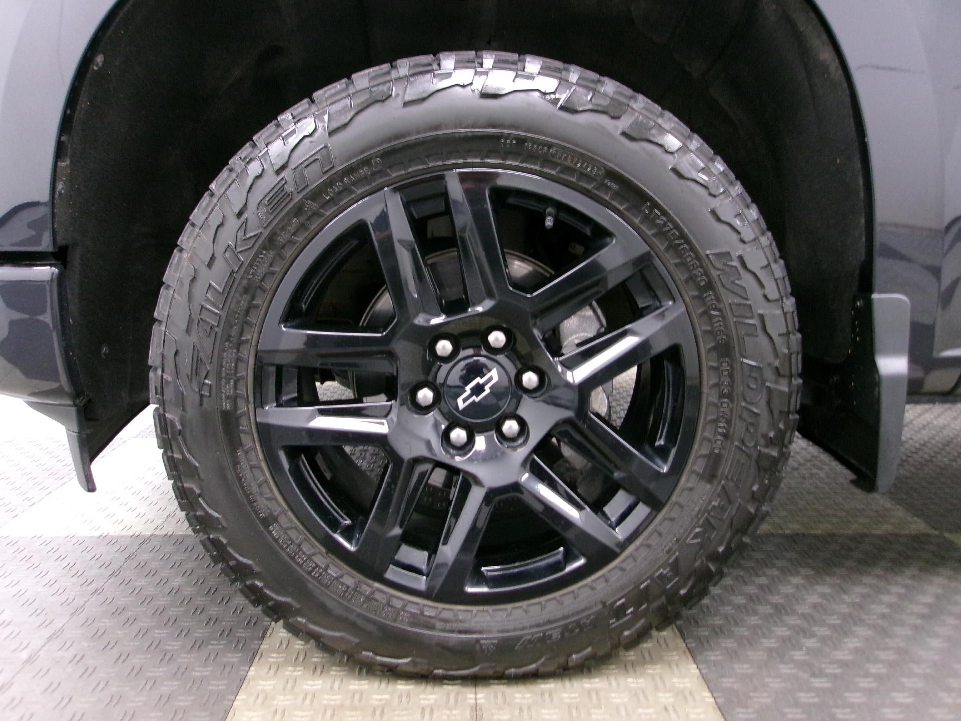 2023 Chevrolet Silverado 1500 Crew Cab Short Box 4-Wheel Drive RST
