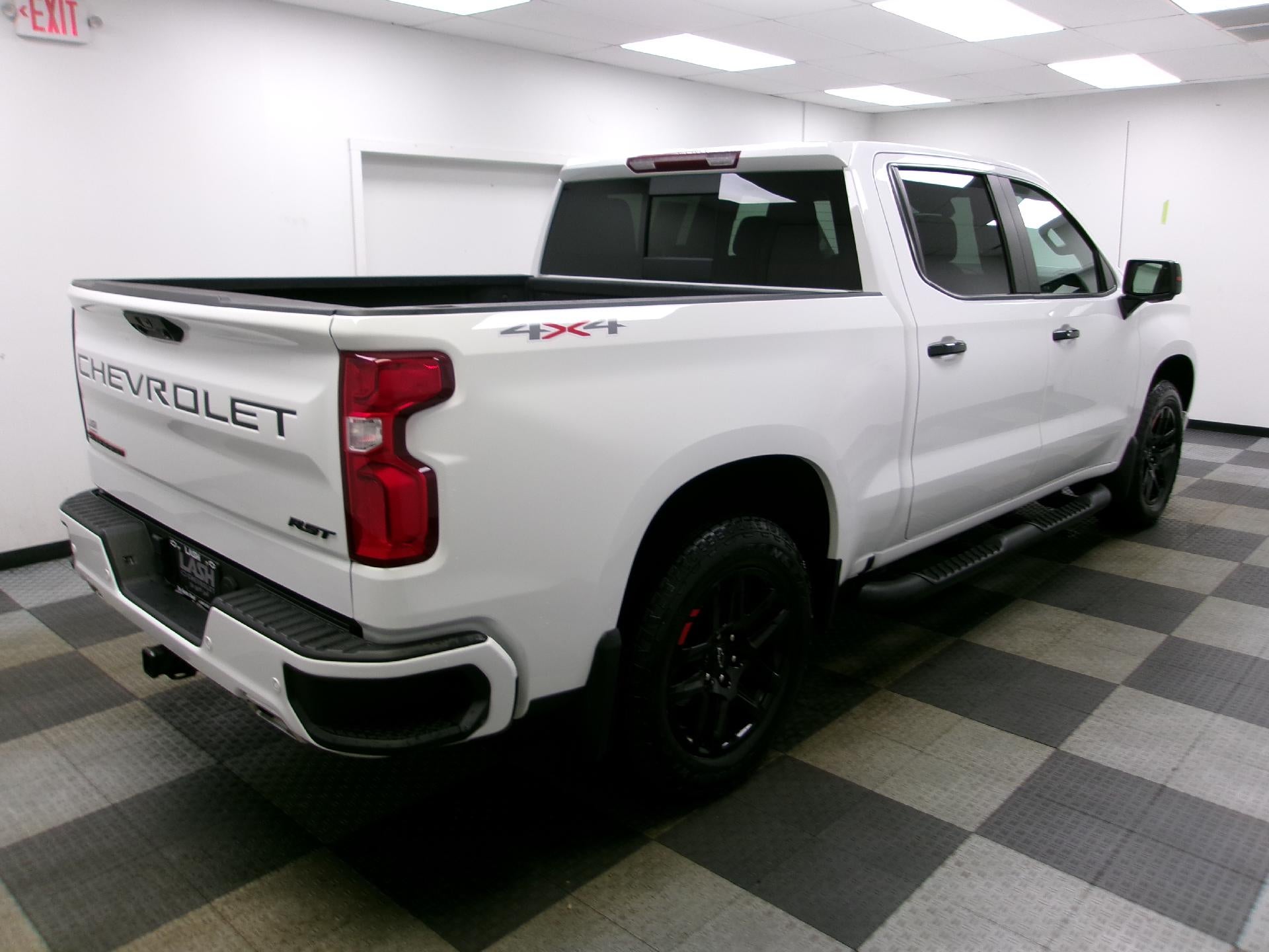 2023 Chevrolet Silverado 1500 Crew Cab Short Box 4-Wheel Drive RST