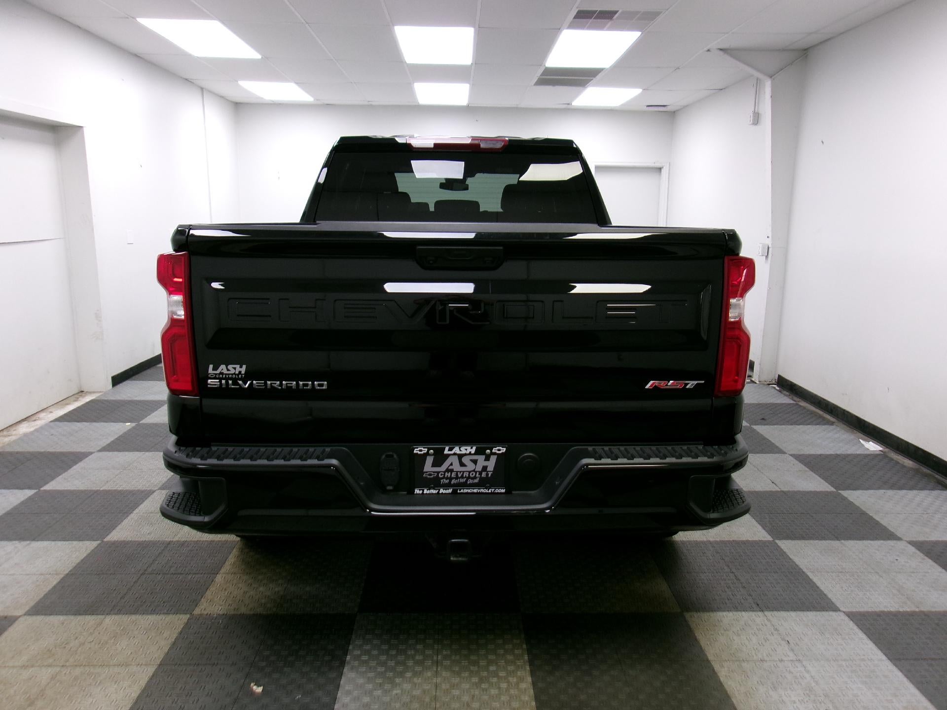 2024 Chevrolet Silverado 1500 Crew Cab Standard Box 4-Wheel Drive RST