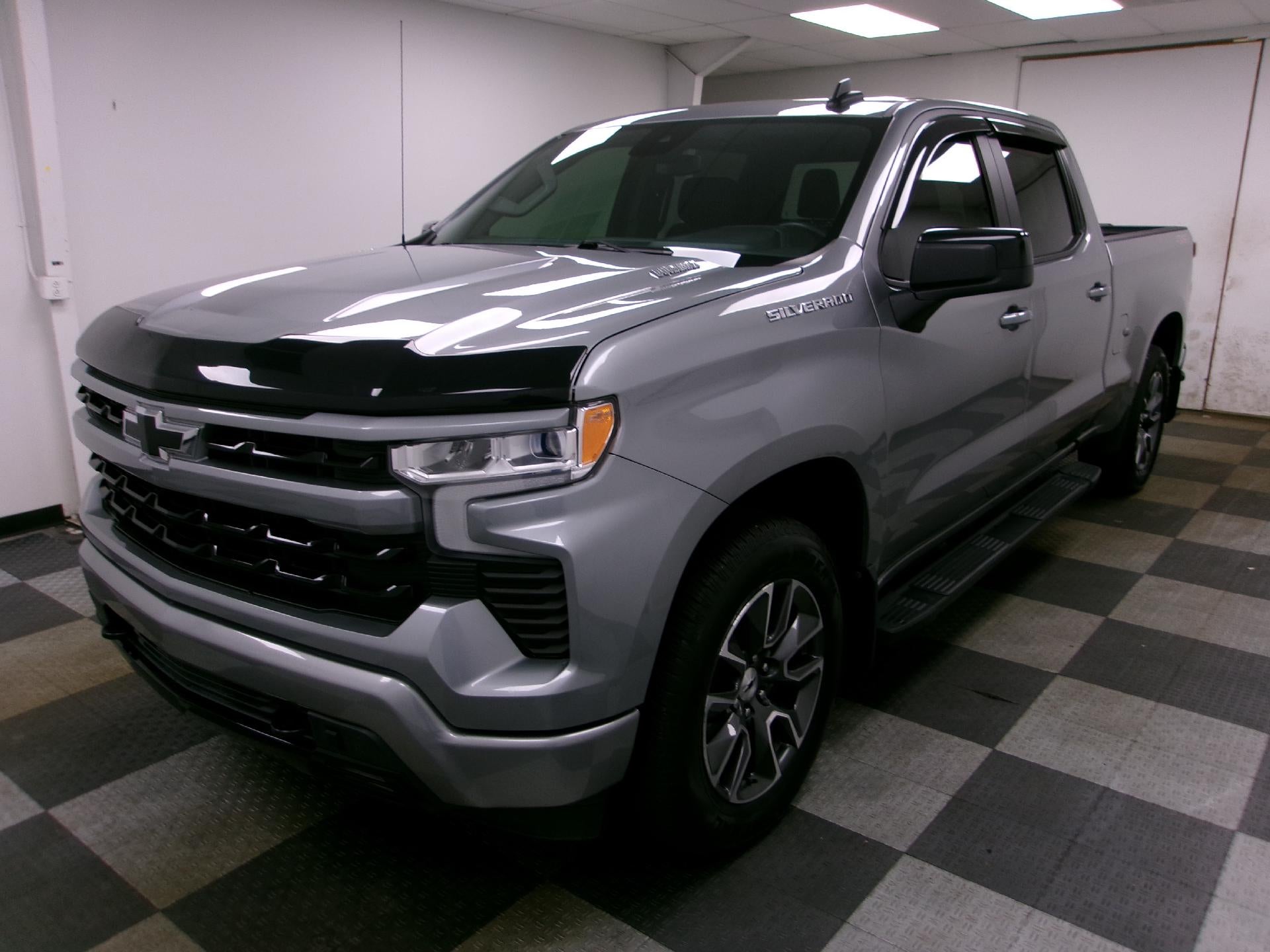 2024 Chevrolet Silverado 1500 Crew Cab Standard Box 4-Wheel Drive RST