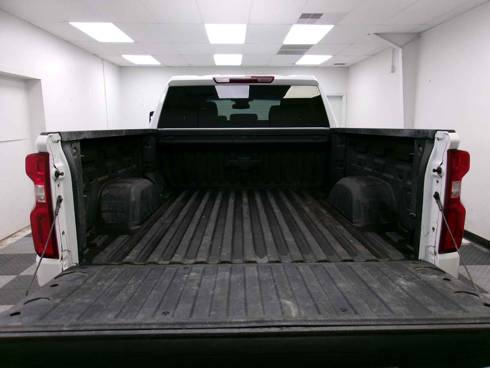 2023 Chevrolet Silverado 1500 Crew Cab Standard Box 4-Wheel Drive RST