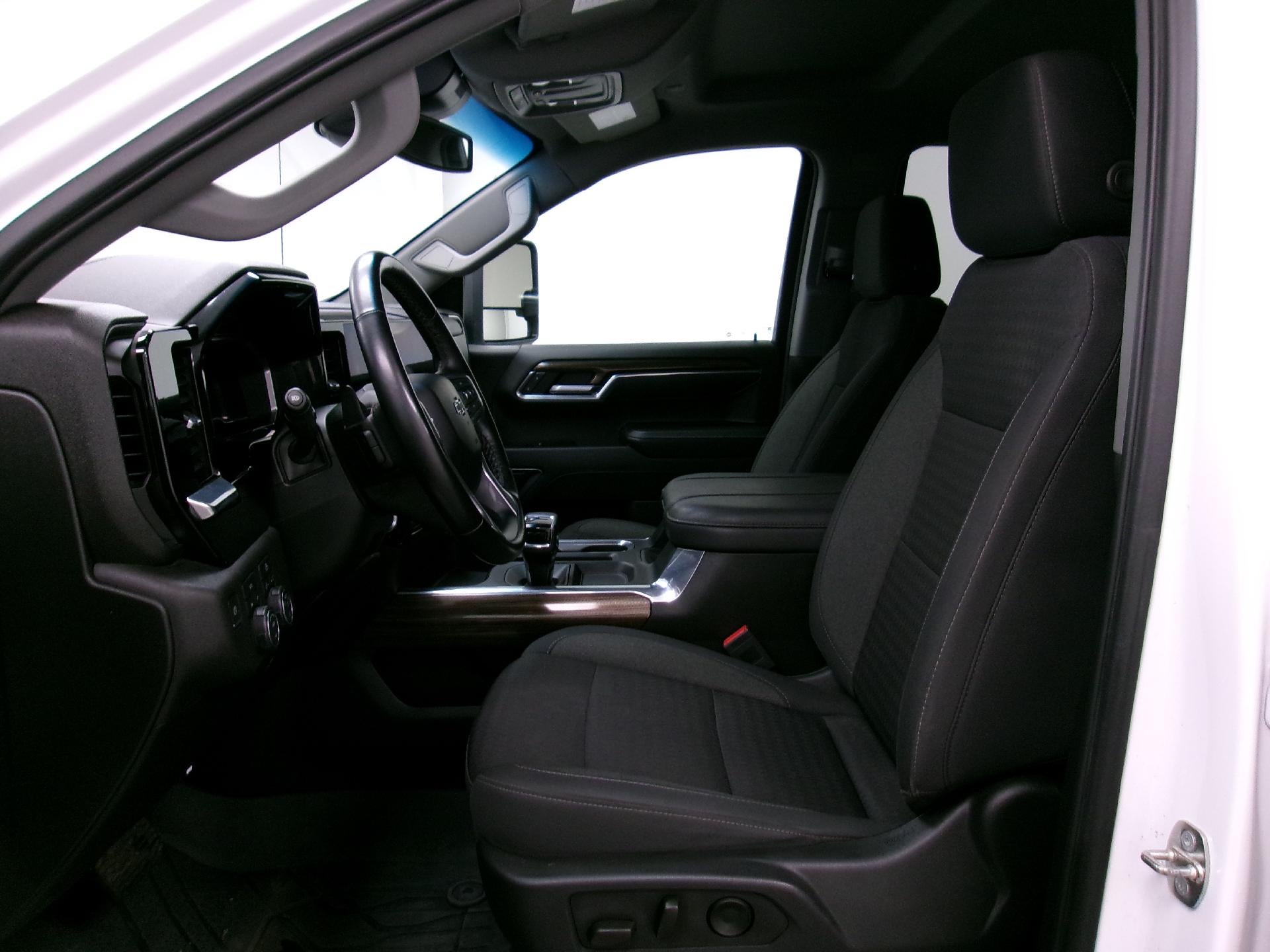 2023 Chevrolet Silverado 1500 Crew Cab Standard Box 4-Wheel Drive RST