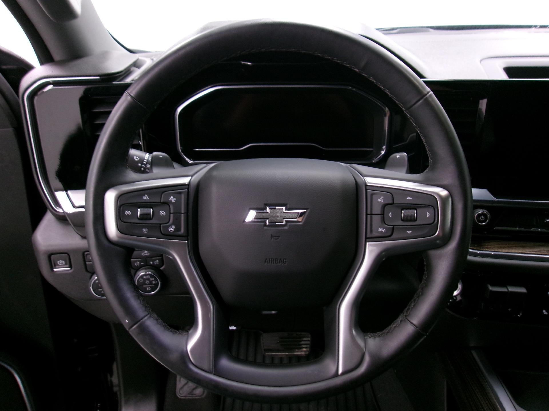 2024 Chevrolet Silverado 1500 Crew Cab Standard Box 4-Wheel Drive RST