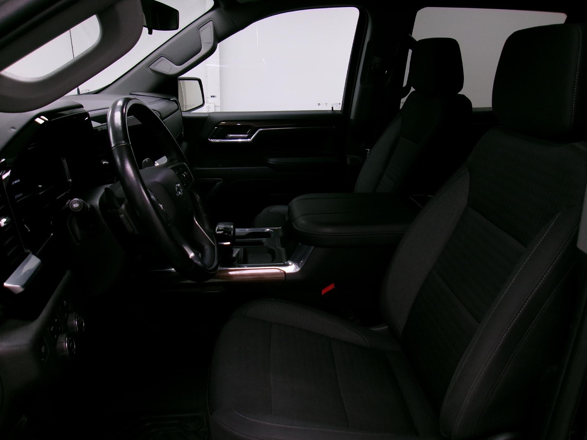 2023 Chevrolet Silverado 1500 Crew Cab Short Box 4-Wheel Drive RST