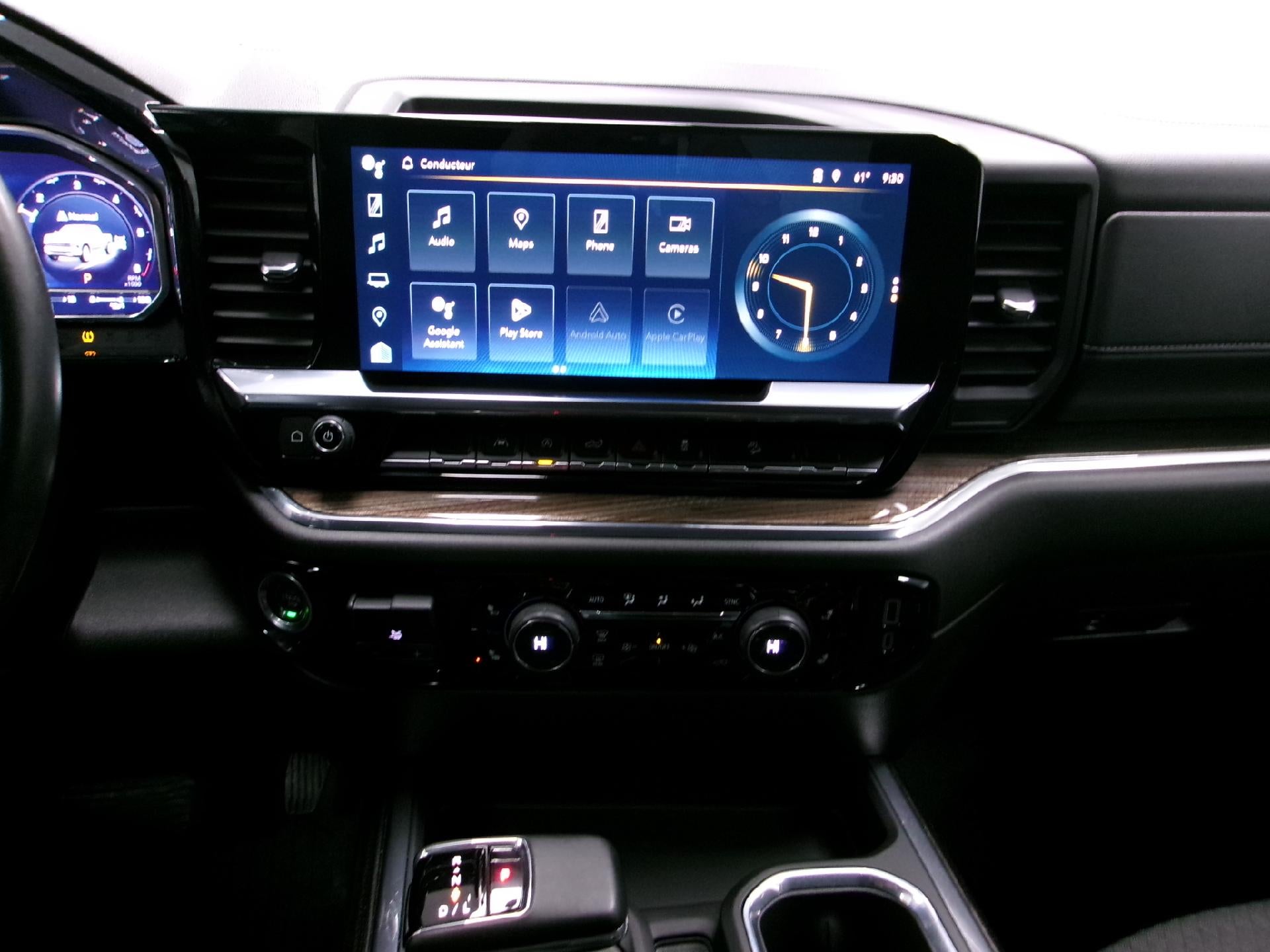 2024 Chevrolet Silverado 1500 Crew Cab Standard Box 4-Wheel Drive RST