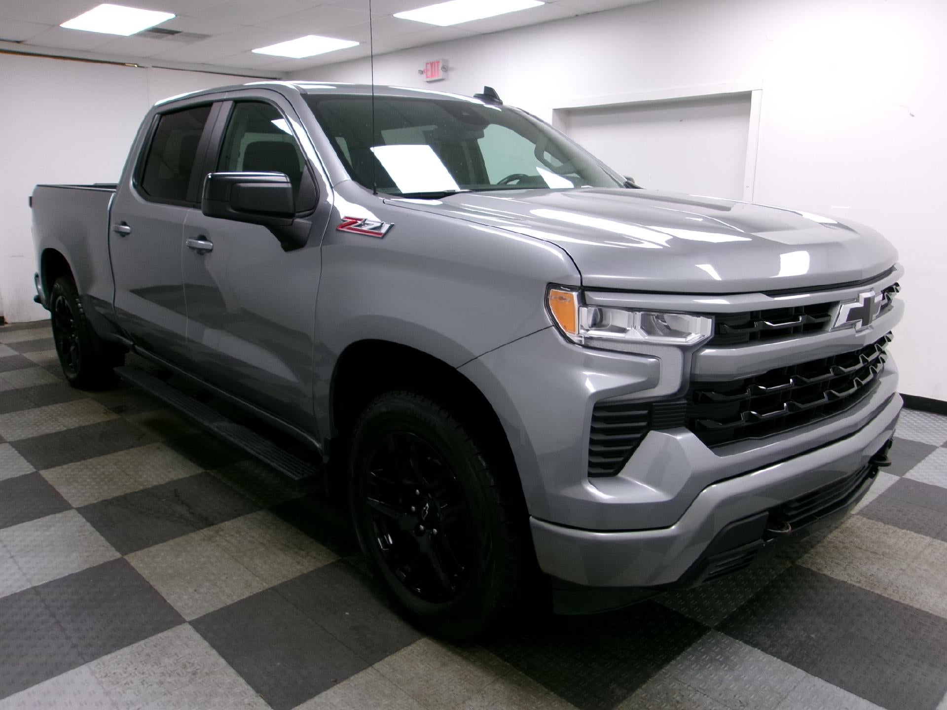 2024 Chevrolet Silverado 1500 Crew Cab Standard Box 4-Wheel Drive RST