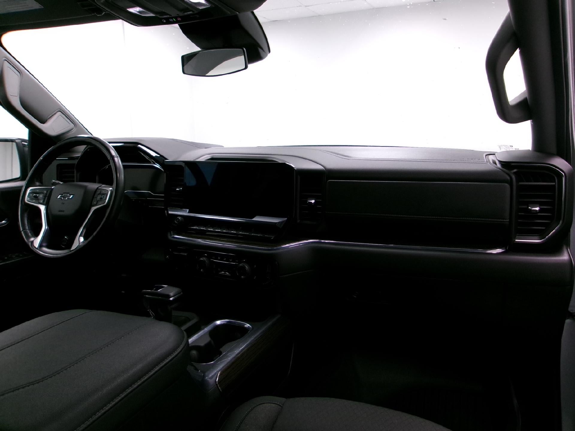 2024 Chevrolet Silverado 1500 Crew Cab Standard Box 4-Wheel Drive RST