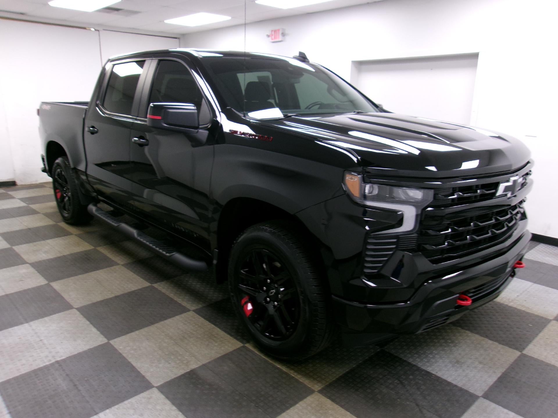 2023 Chevrolet Silverado 1500 Crew Cab Short Box 4-Wheel Drive RST