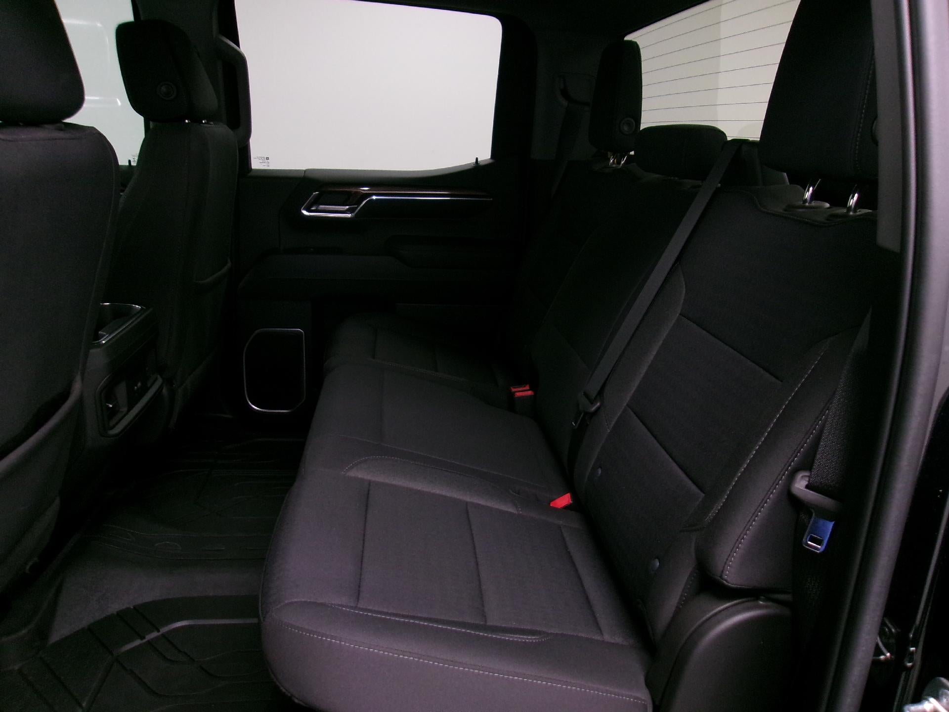 2023 Chevrolet Silverado 1500 Crew Cab Short Box 4-Wheel Drive RST