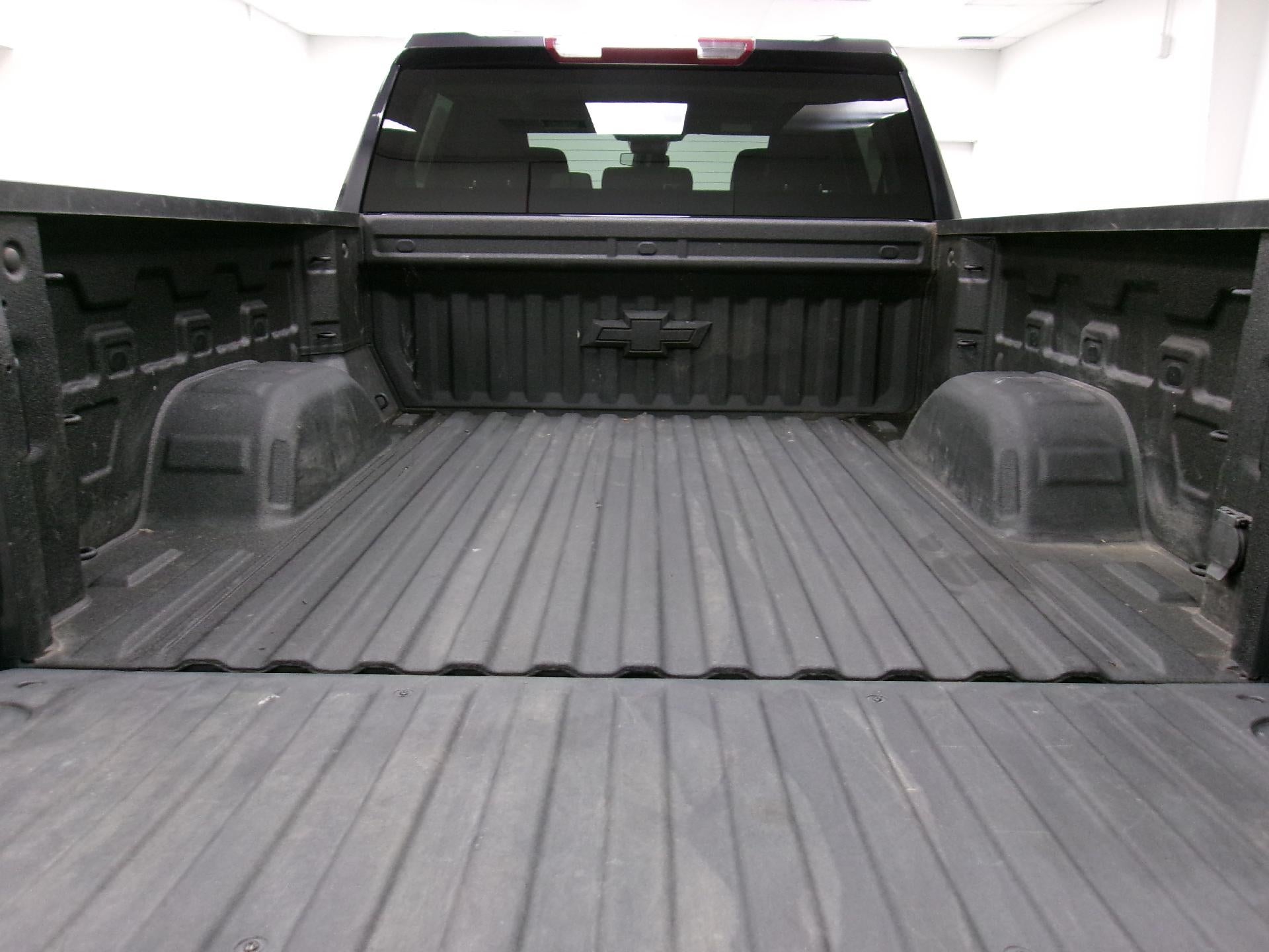 2022 Chevrolet Silverado 1500 Crew Cab Short Box 4-Wheel Drive RST