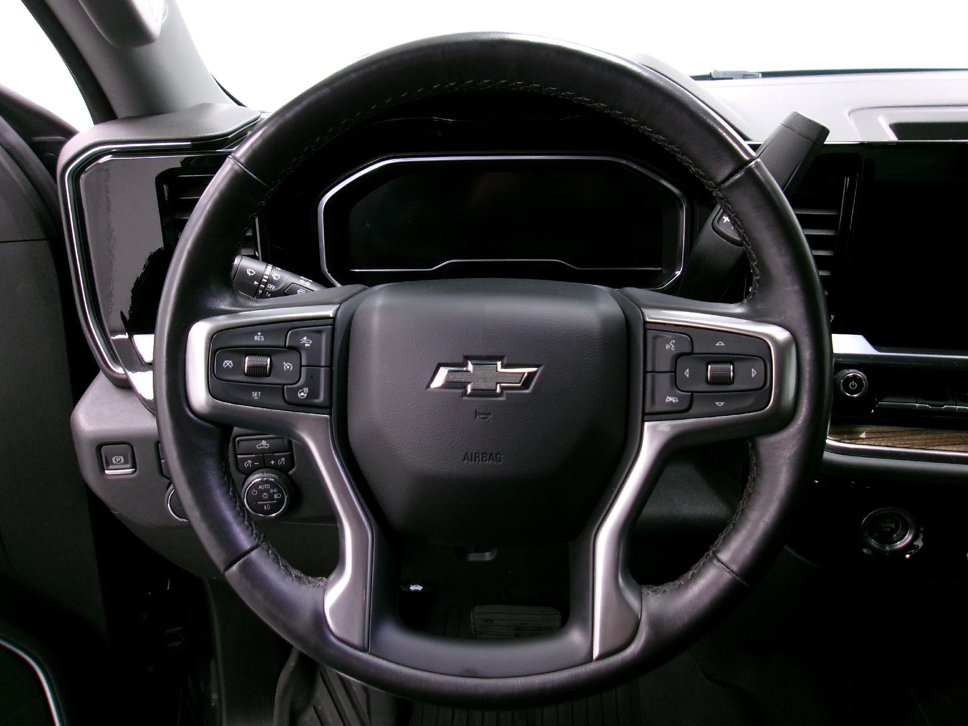 2022 Chevrolet Silverado 1500 Crew Cab Short Box 4-Wheel Drive RST