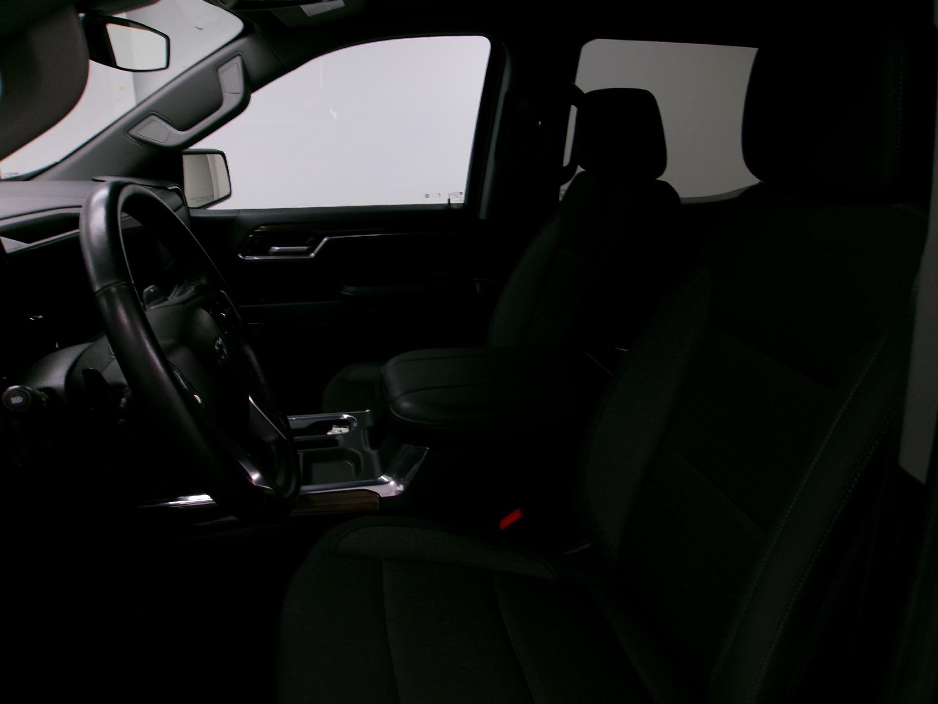 2024 Chevrolet Silverado 1500 Crew Cab Standard Box 4-Wheel Drive RST