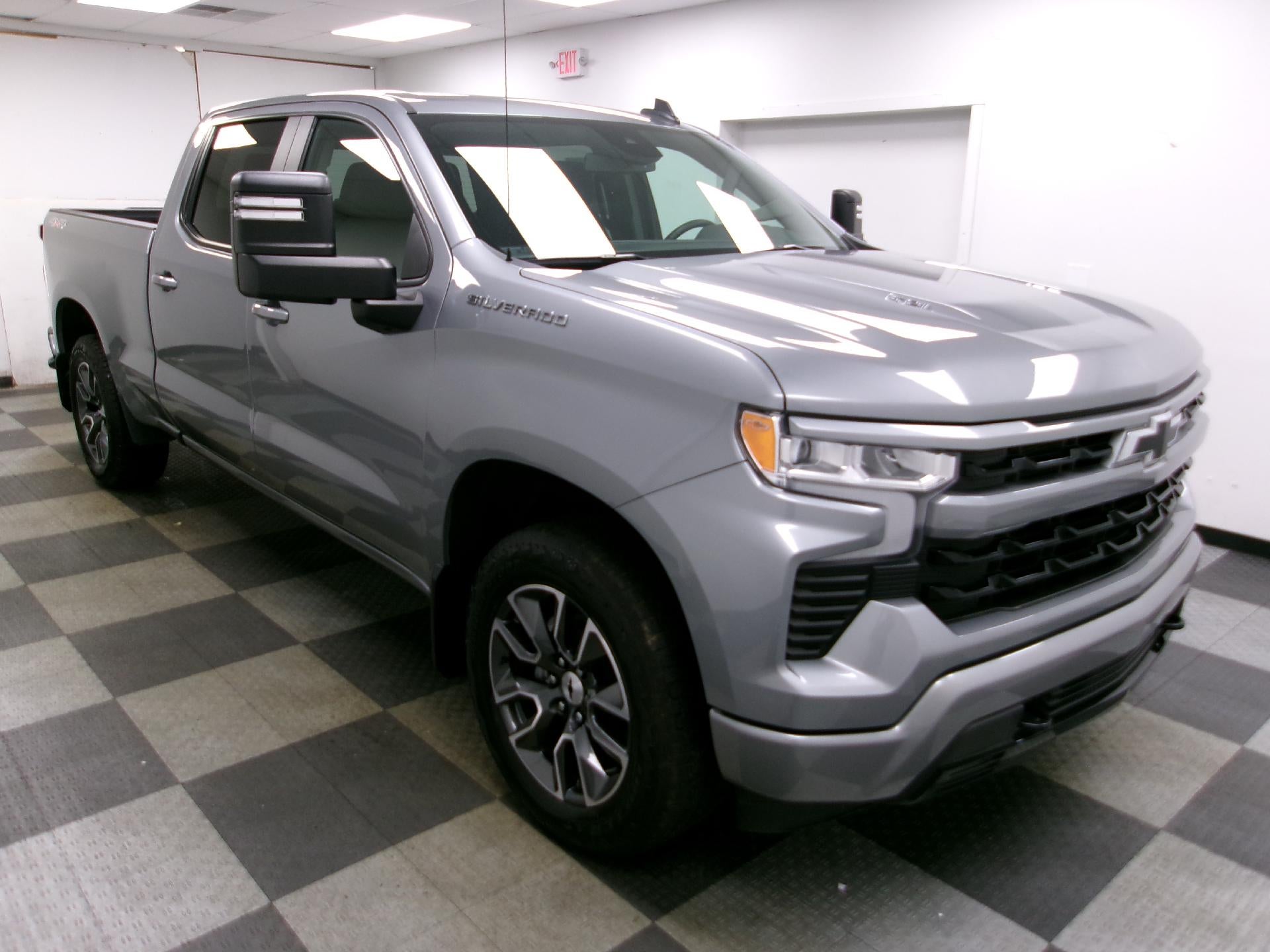 2024 Chevrolet Silverado 1500 Crew Cab Standard Box 4-Wheel Drive RST