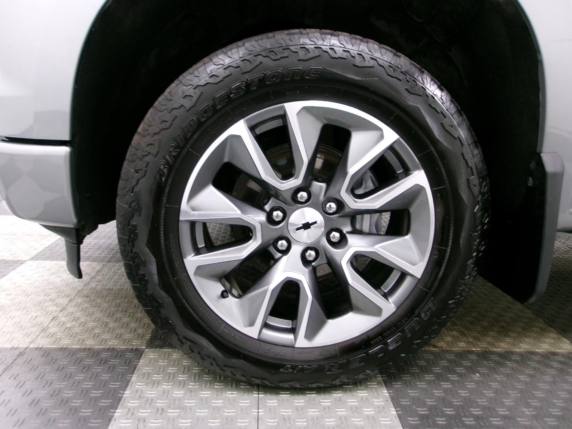 2024 Chevrolet Silverado 1500 Crew Cab Standard Box 4-Wheel Drive RST