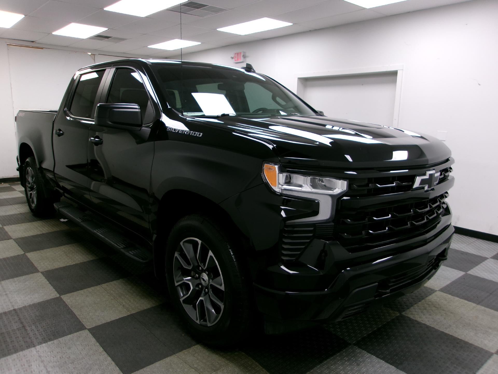 2024 Chevrolet Silverado 1500 Crew Cab Standard Box 4-Wheel Drive RST
