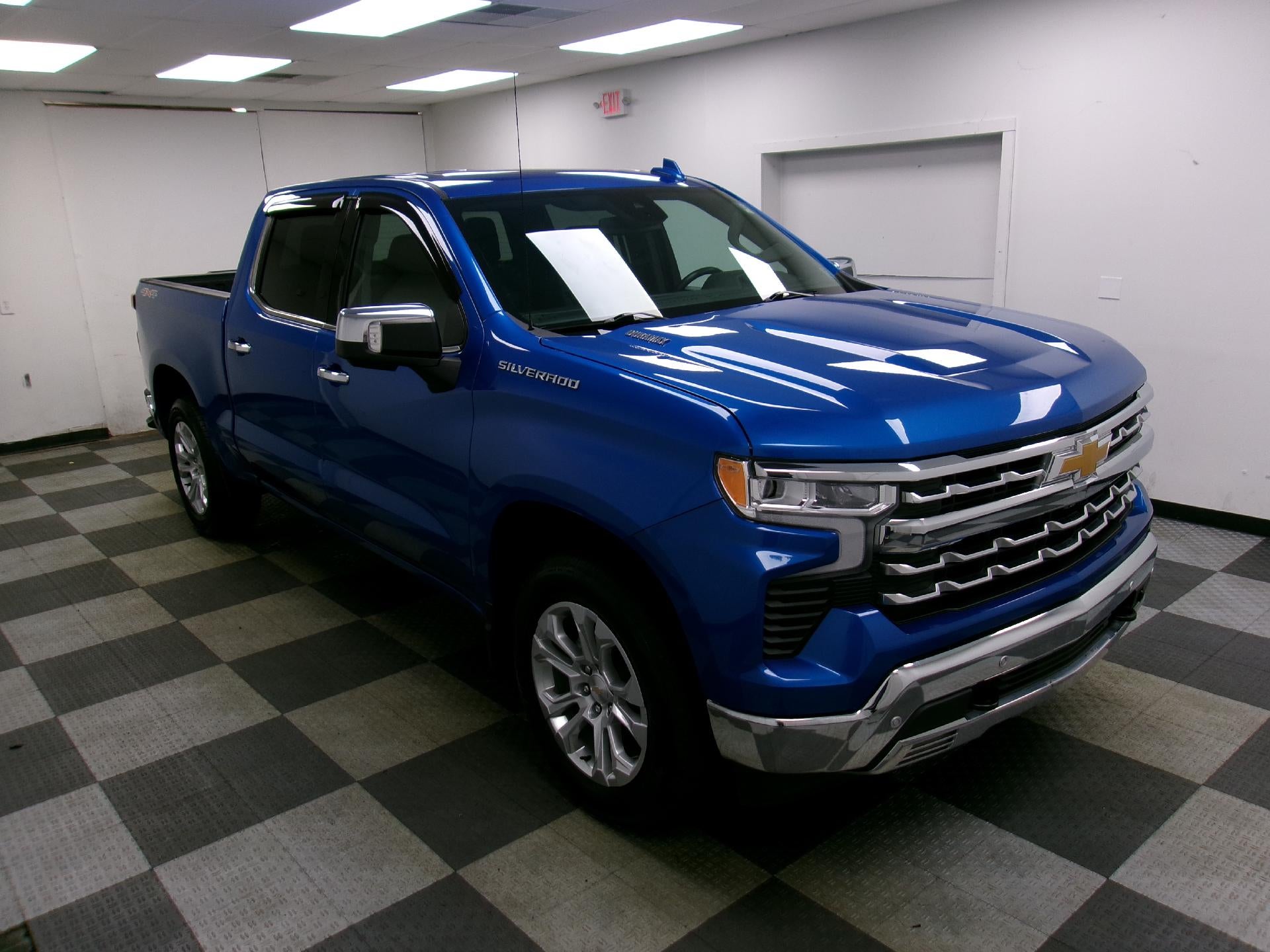 2024 Chevrolet Silverado 1500 Crew Cab Short Box 4-Wheel Drive LTZ