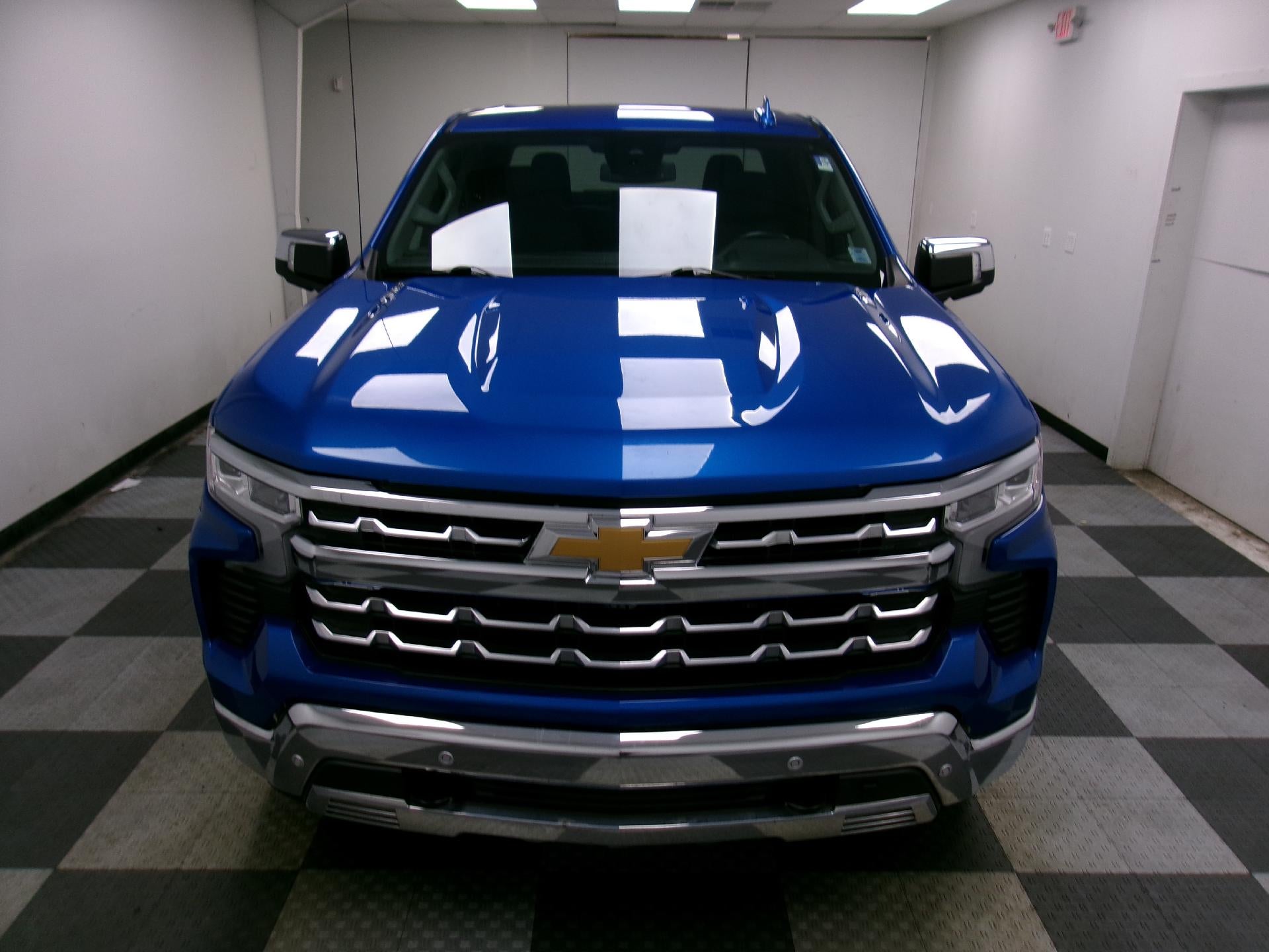 2024 Chevrolet Silverado 1500 Crew Cab Short Box 4-Wheel Drive LTZ