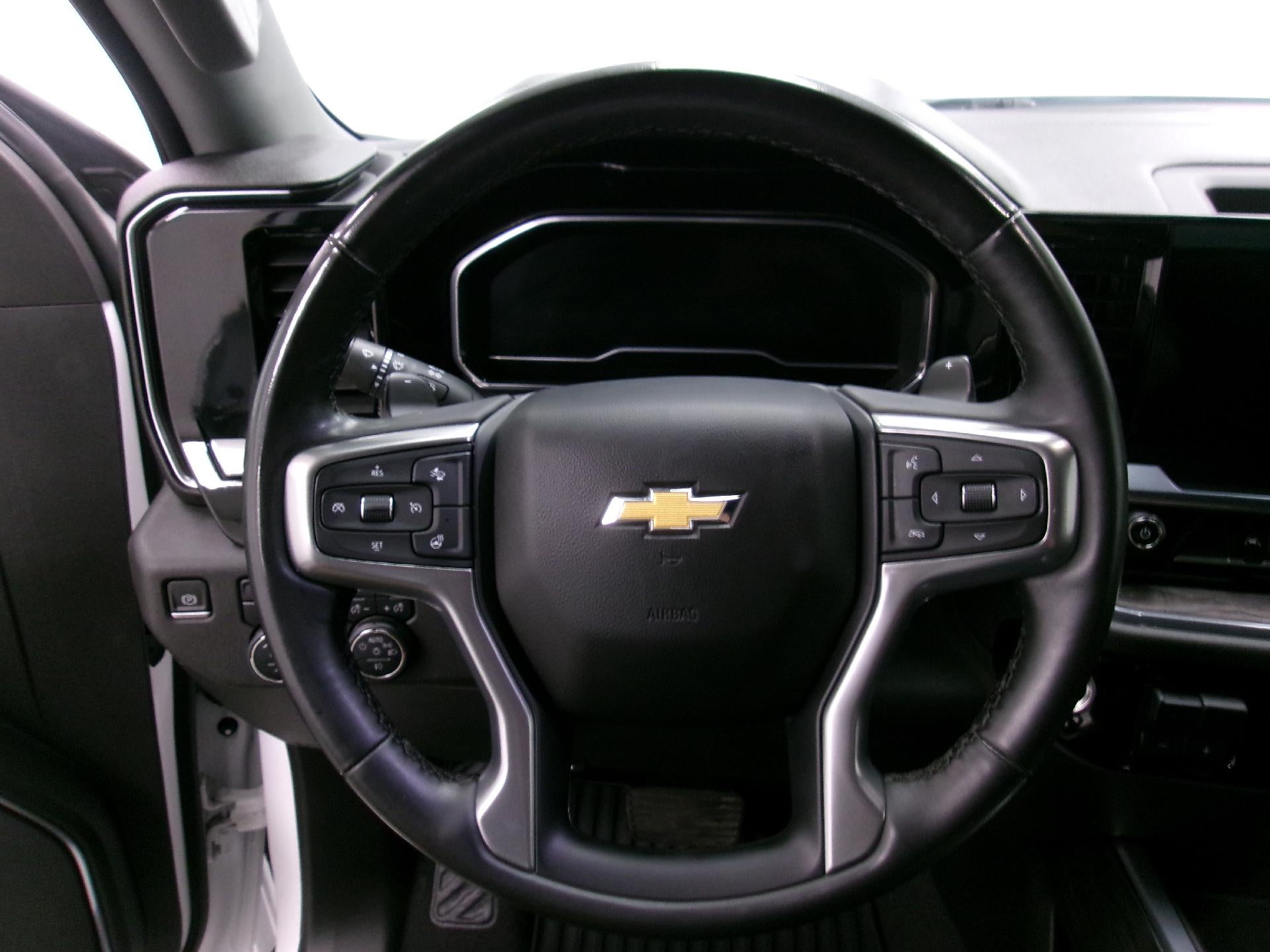 2023 Chevrolet Silverado 1500 Crew Cab Standard Box 4-Wheel Drive LTZ