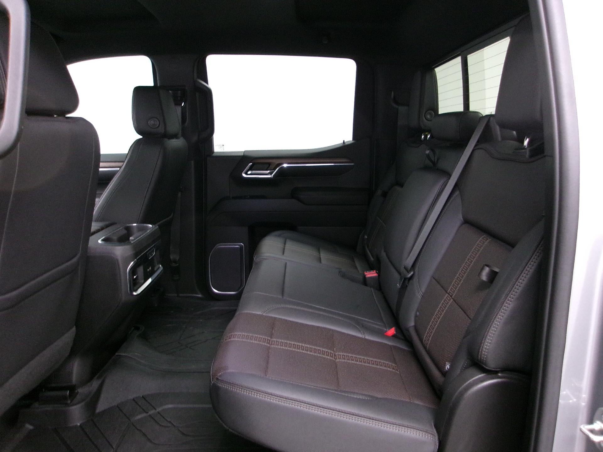 2023 Chevrolet Silverado 1500 Crew Cab Short Box 4-Wheel Drive High Country