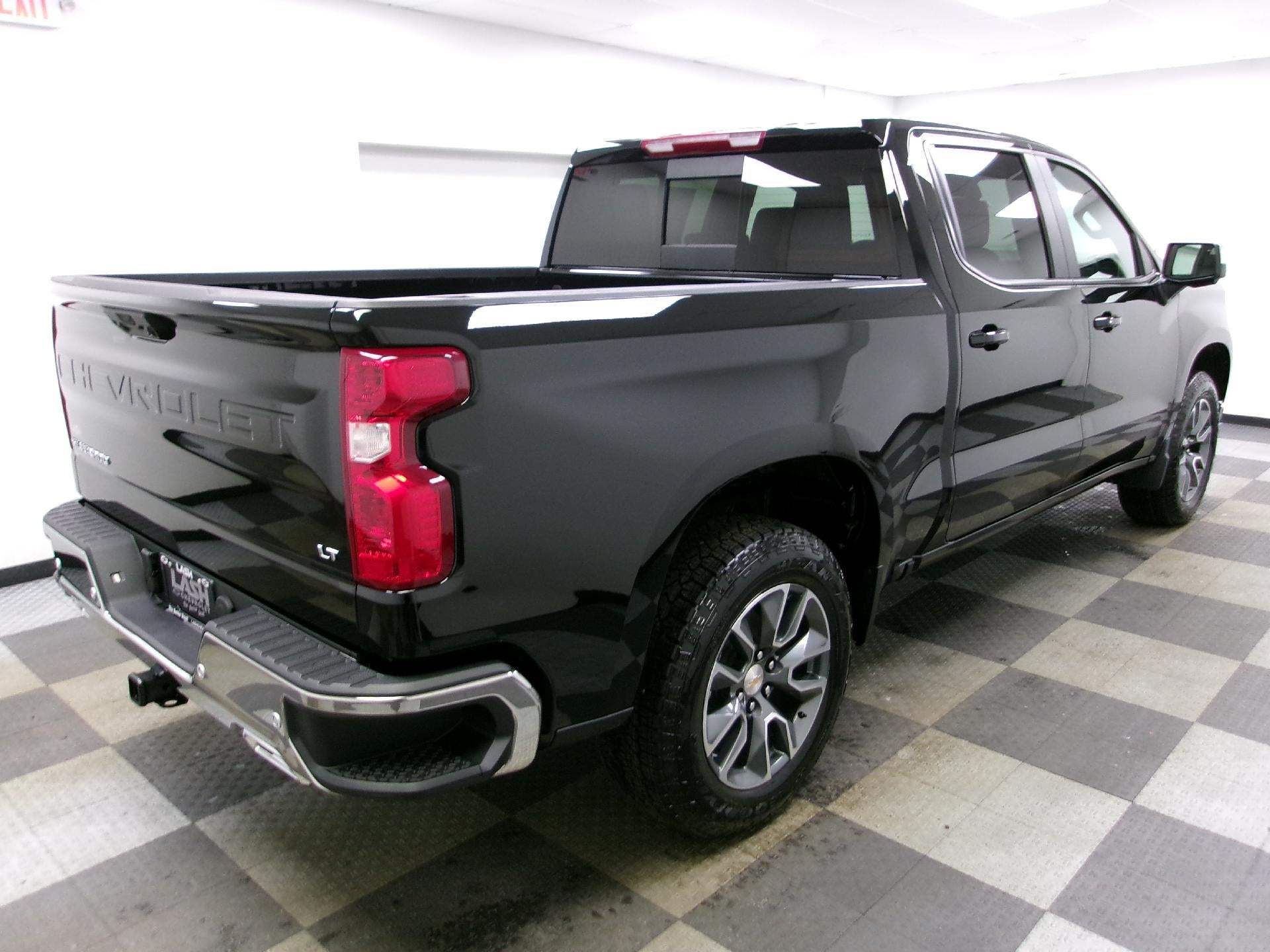 2026 Chevrolet Silverado 1500 Crew Cab Short Box 4-Wheel Drive LT 1LT