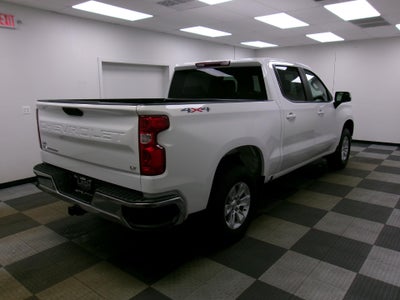2025 Chevrolet Silverado 1500 Crew Cab Short Box 4-Wheel Drive LT 1LT