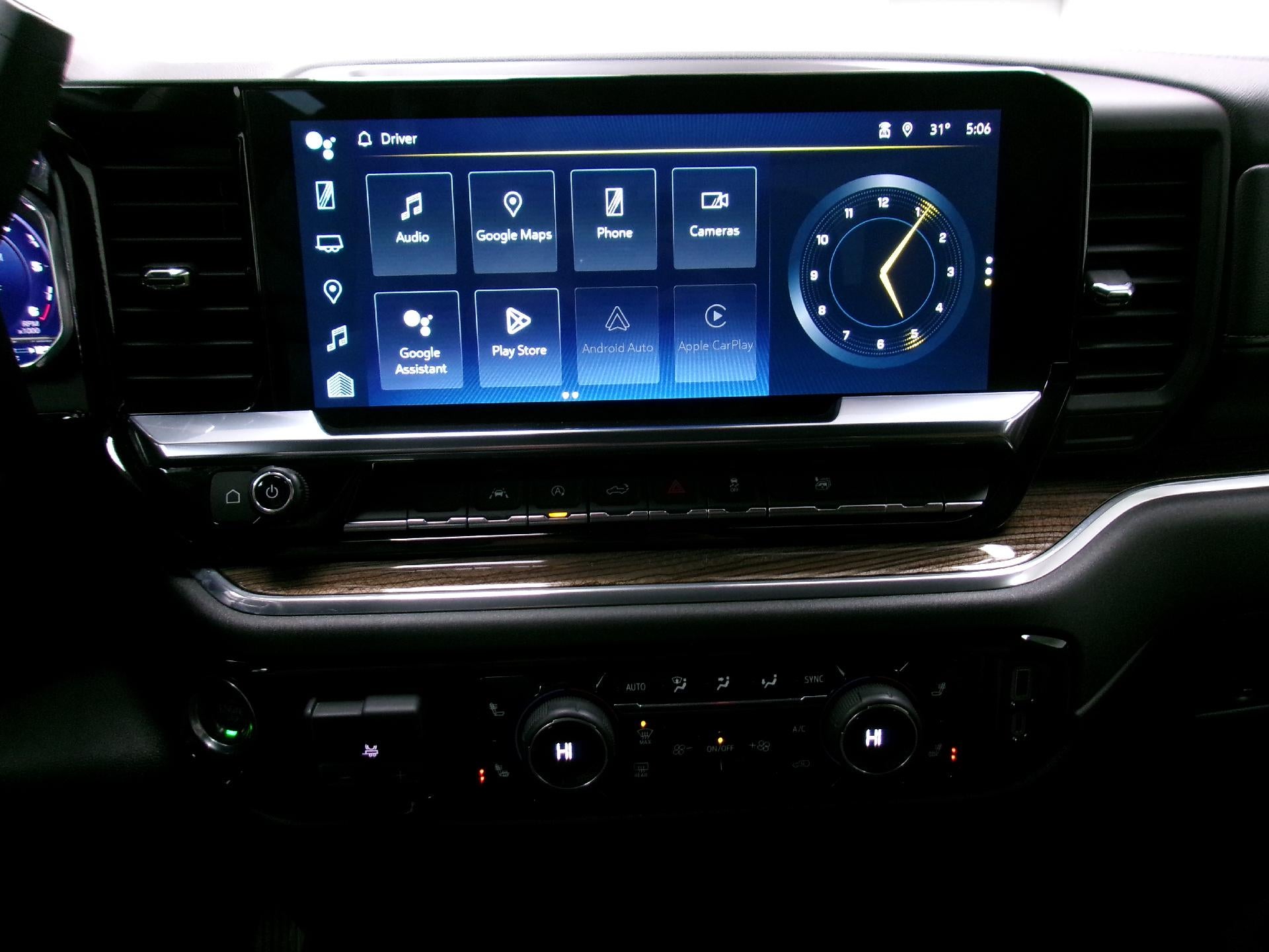 2025 Chevrolet Silverado 1500 Crew Cab Short Box 4-Wheel Drive LT 1LT