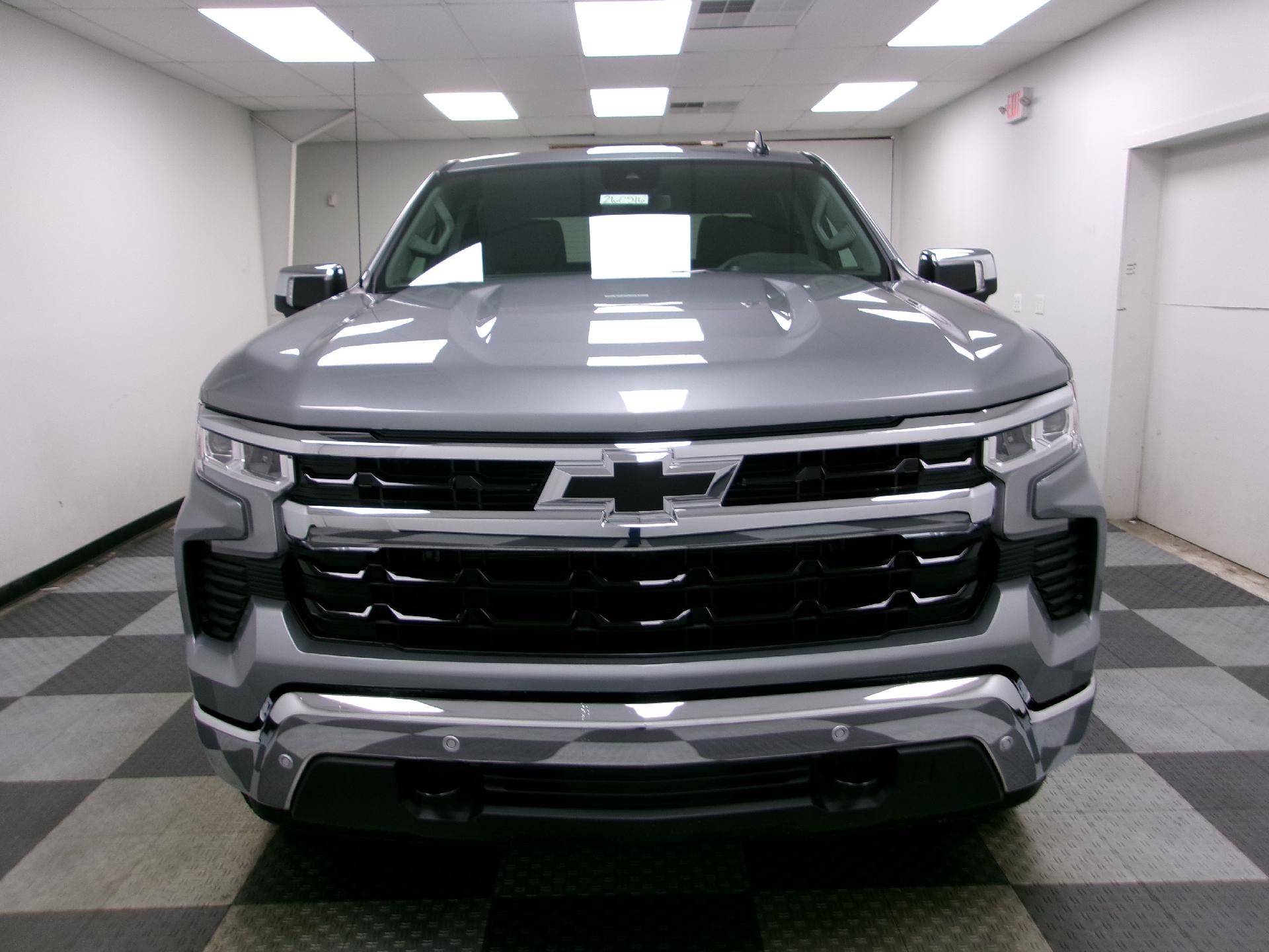 2026 Chevrolet Silverado 1500 Crew Cab Short Box 4-Wheel Drive LT 1LT