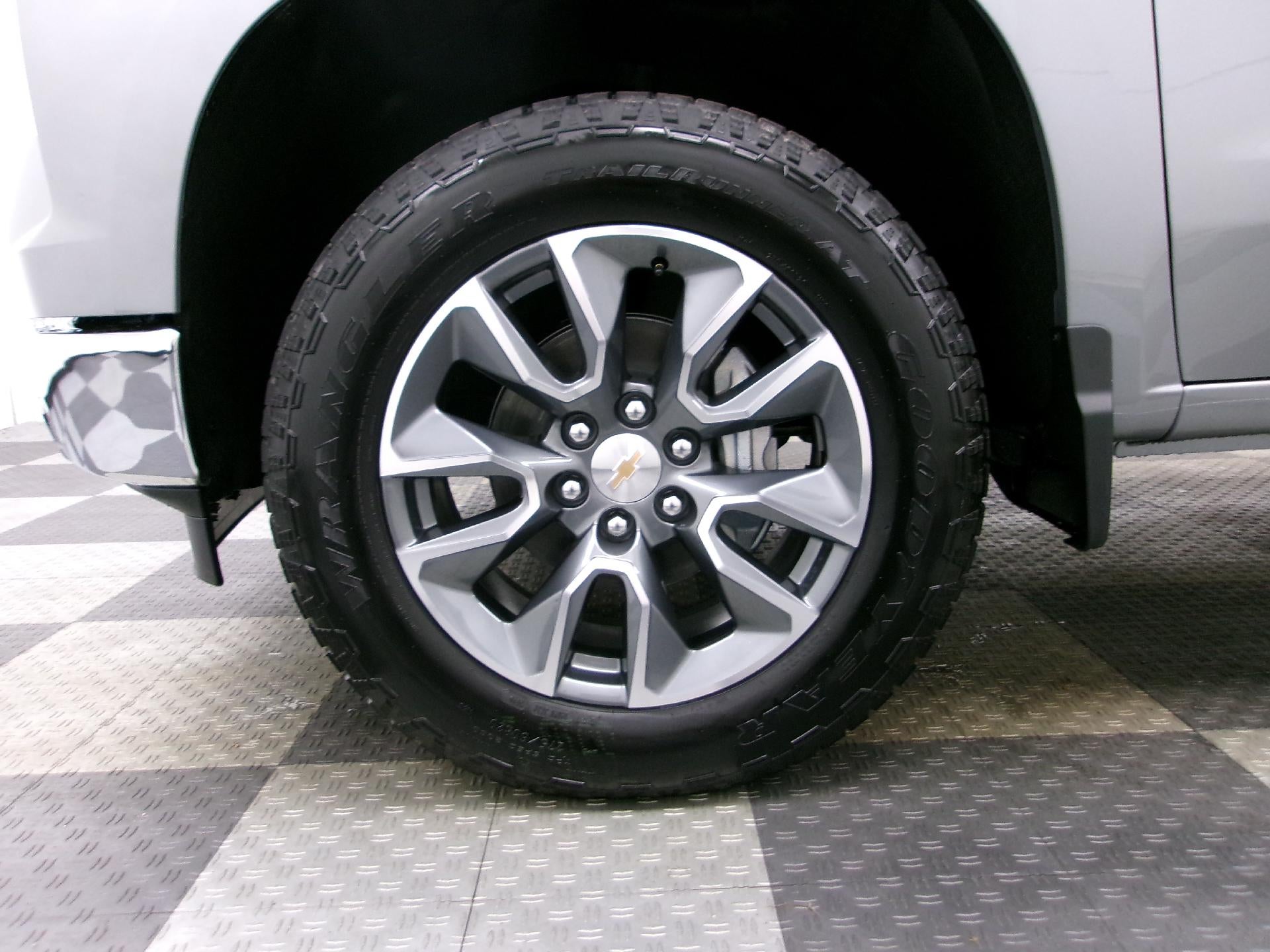 2026 Chevrolet Silverado 1500 Crew Cab Short Box 4-Wheel Drive LT 1LT