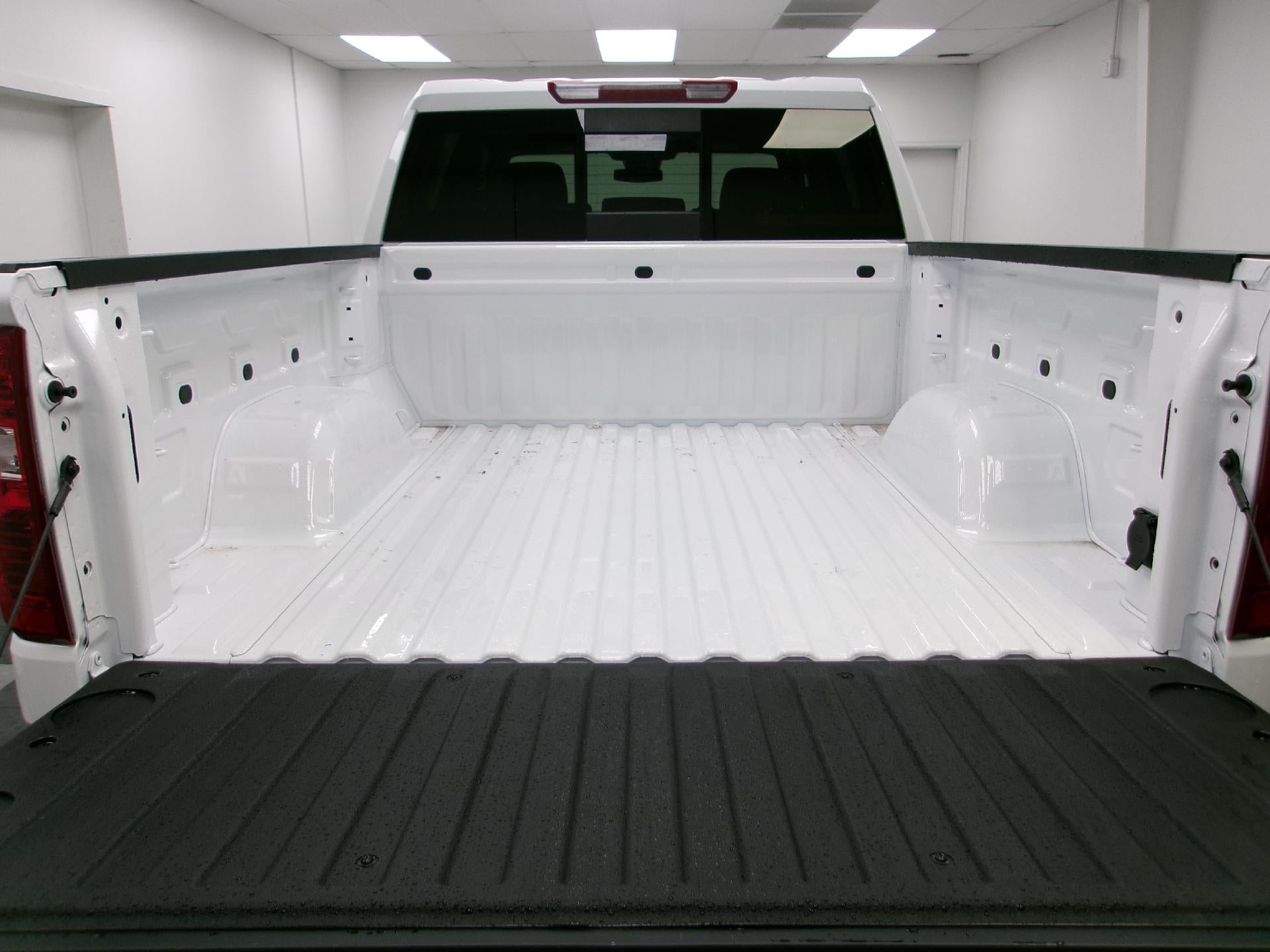 2026 Chevrolet Silverado 1500 Crew Cab Short Box 4-Wheel Drive LT 1LT