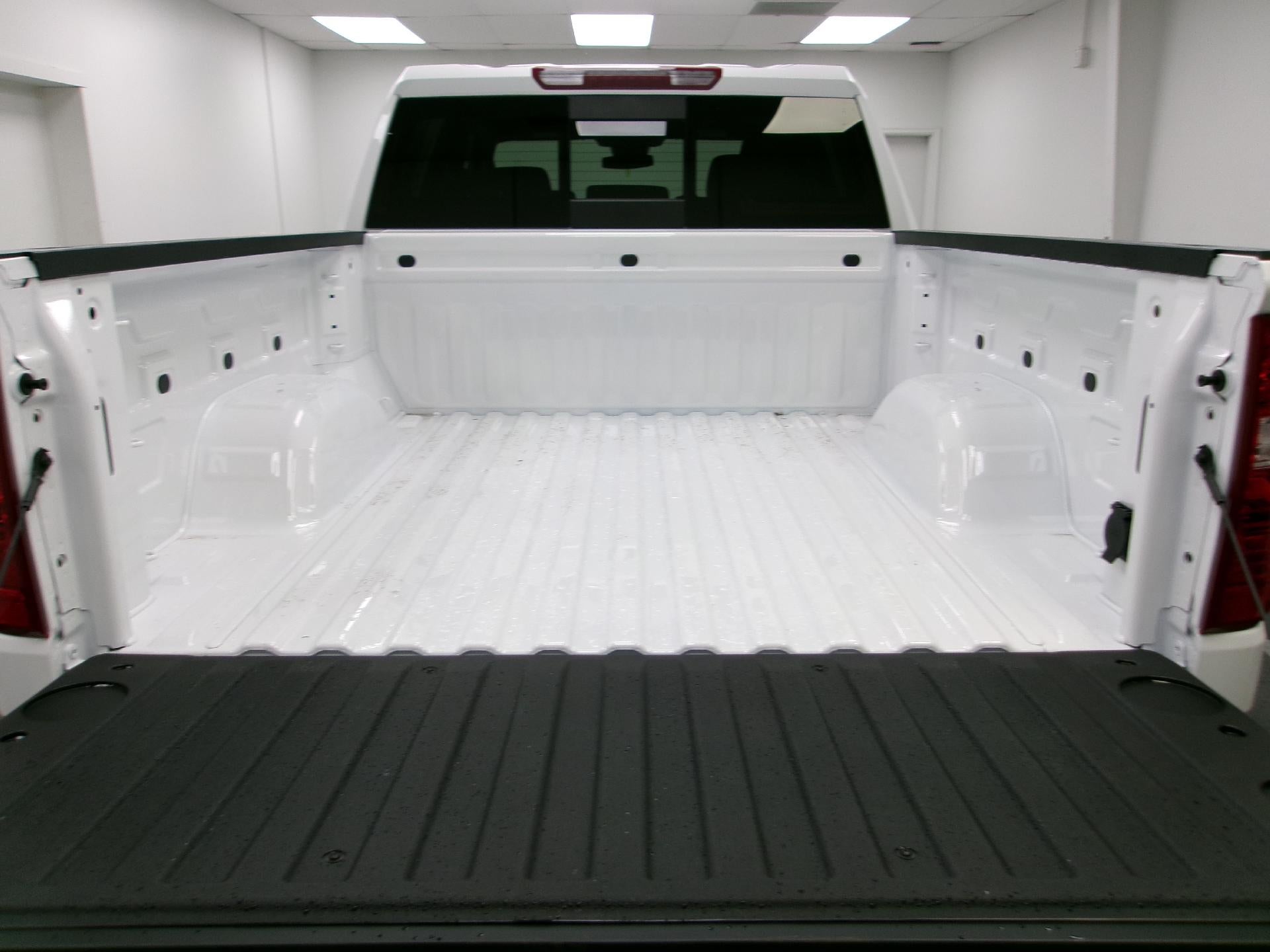 2026 Chevrolet Silverado 1500 Crew Cab Short Box 4-Wheel Drive LT 1LT