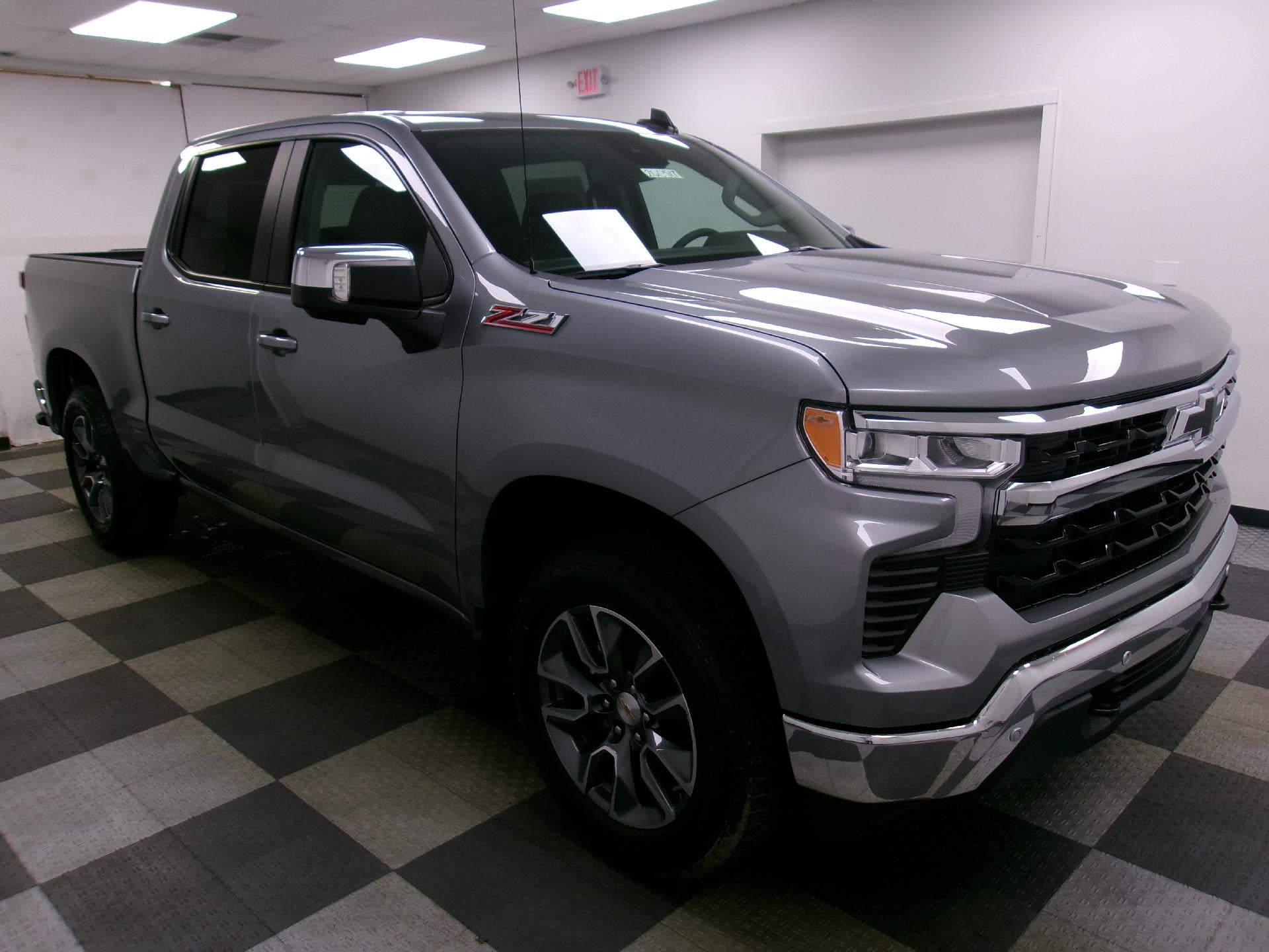 2026 Chevrolet Silverado 1500 Crew Cab Short Box 4-Wheel Drive LT 1LT