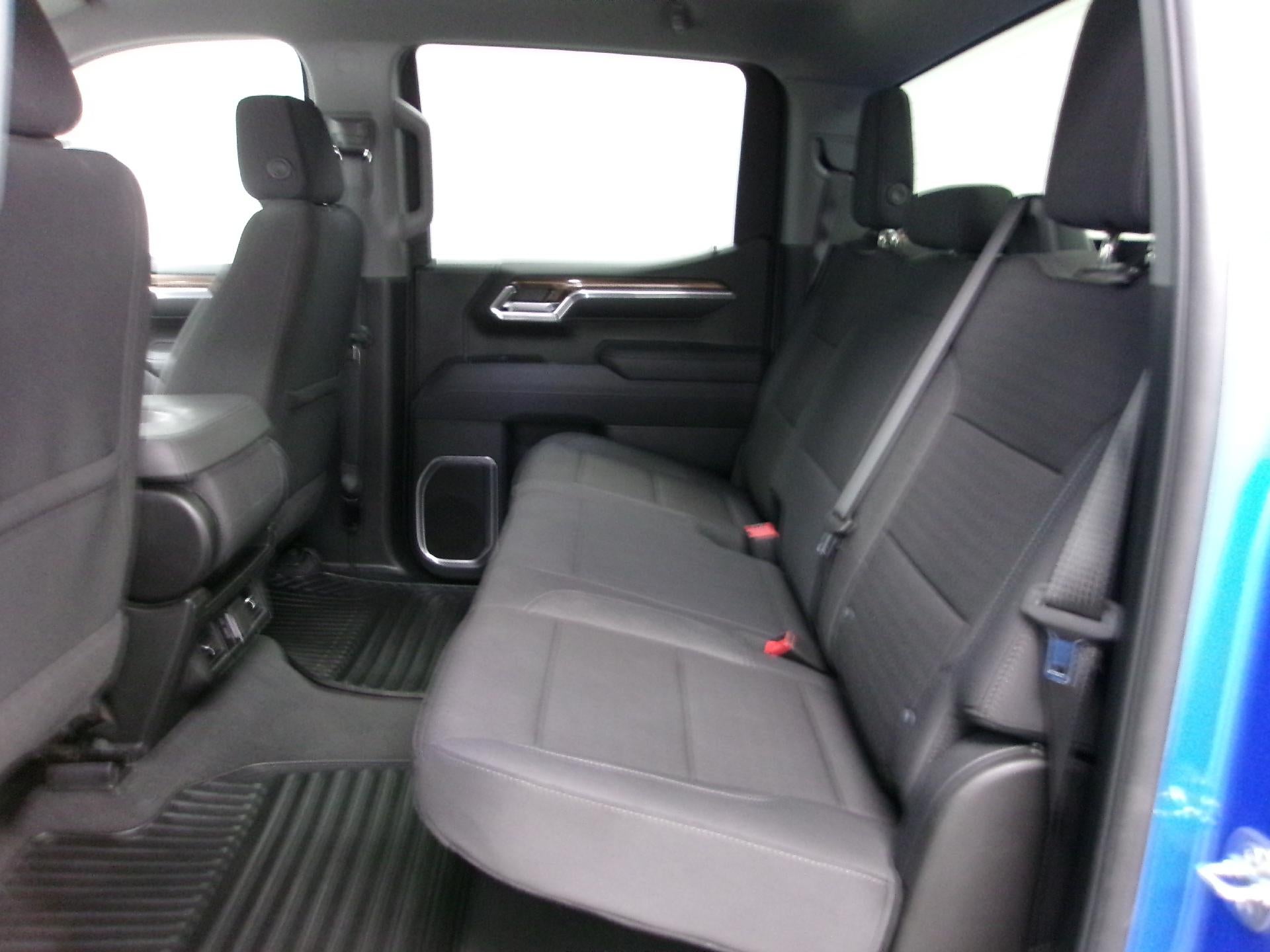 2025 Chevrolet Silverado 1500 Crew Cab Short Box 4-Wheel Drive LT 1LT