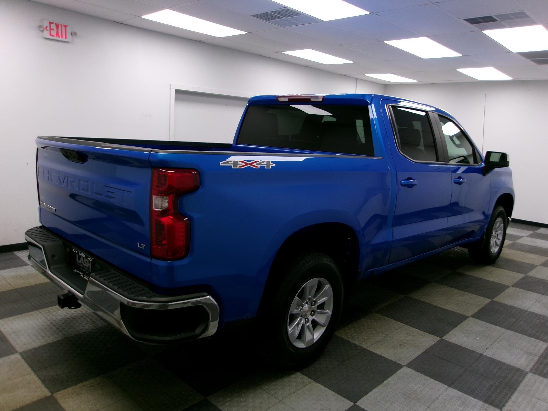 2025 Chevrolet Silverado 1500 Crew Cab Short Box 4-Wheel Drive LT 1LT