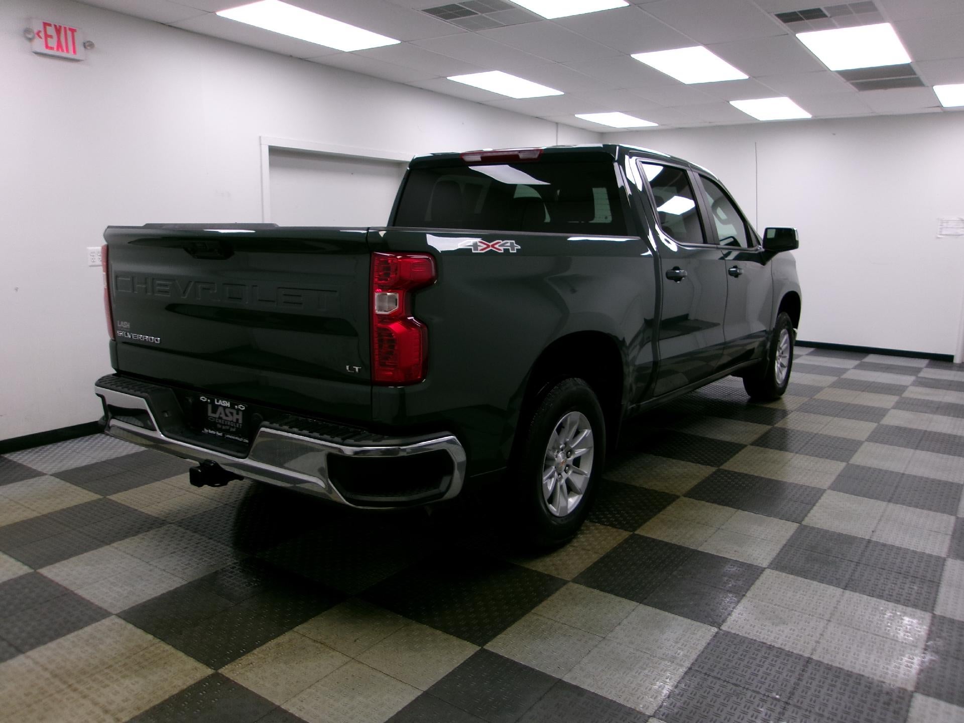 2025 Chevrolet Silverado 1500 Crew Cab Short Box 4-Wheel Drive LT 1LT