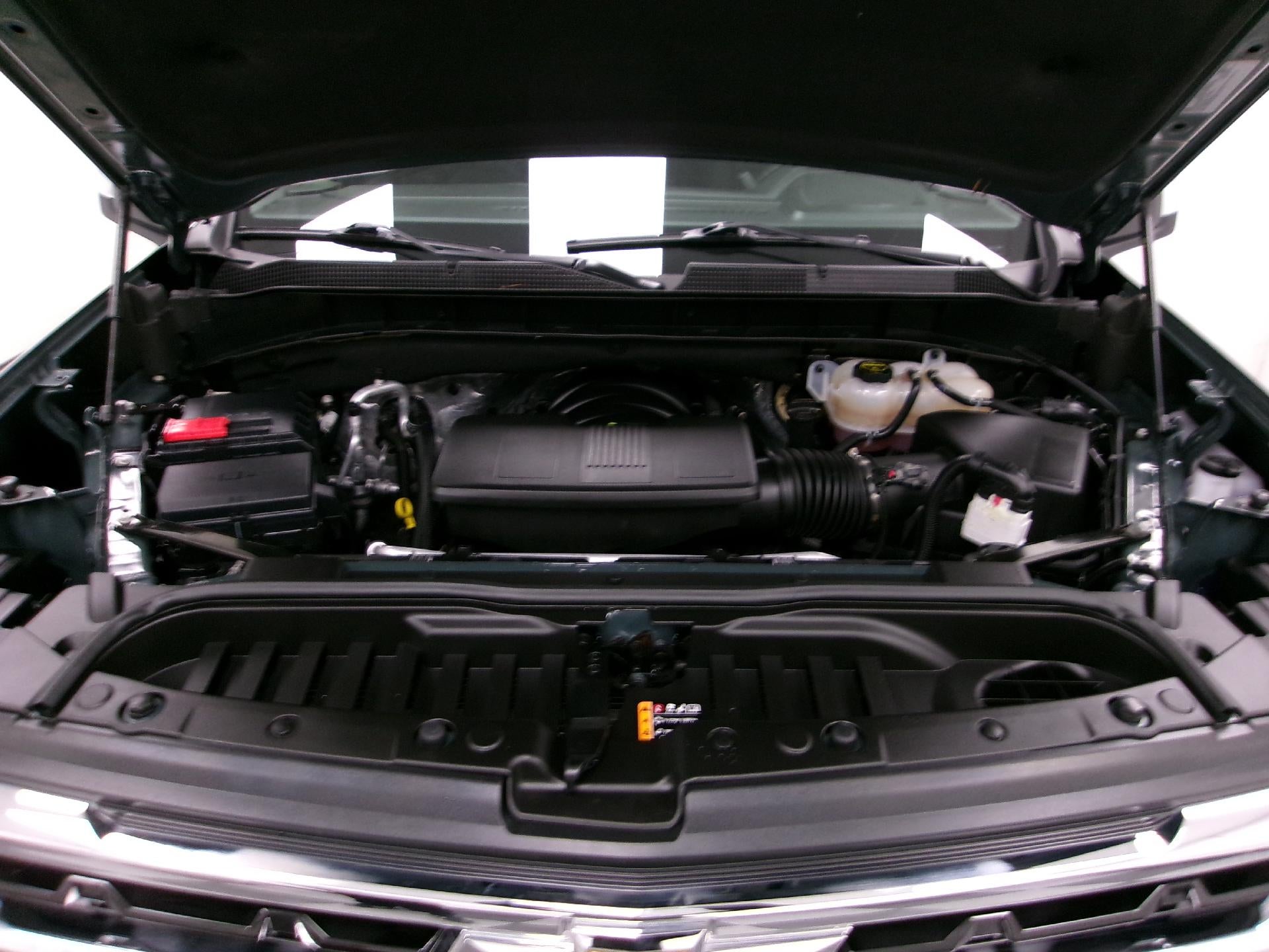 2025 Chevrolet Silverado 1500 Crew Cab Short Box 4-Wheel Drive LT 1LT