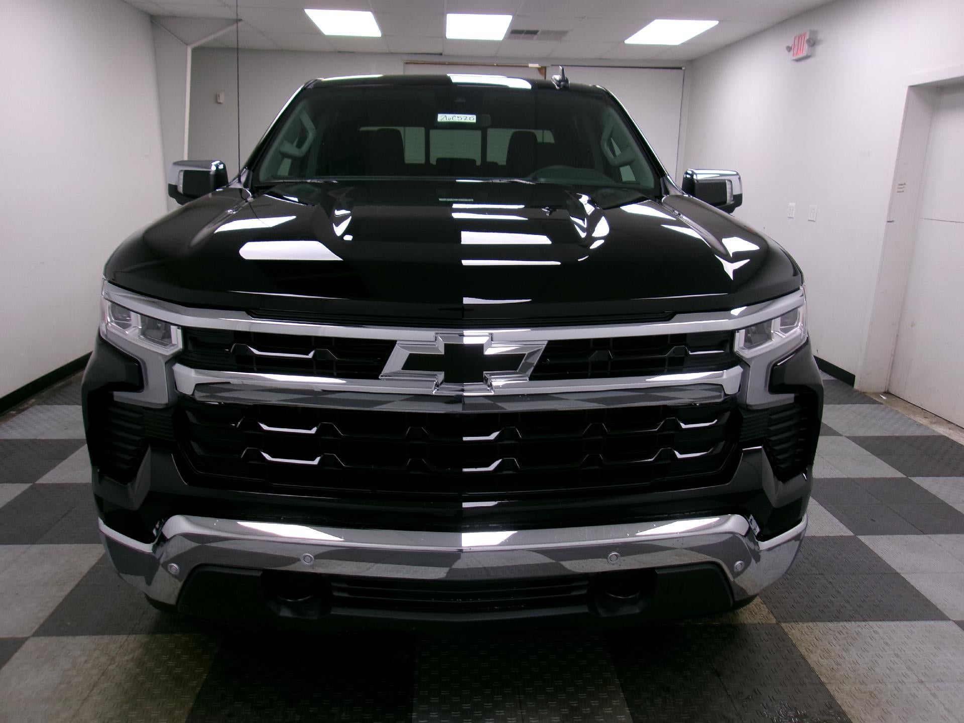 2026 Chevrolet Silverado 1500 Crew Cab Short Box 4-Wheel Drive LT 1LT