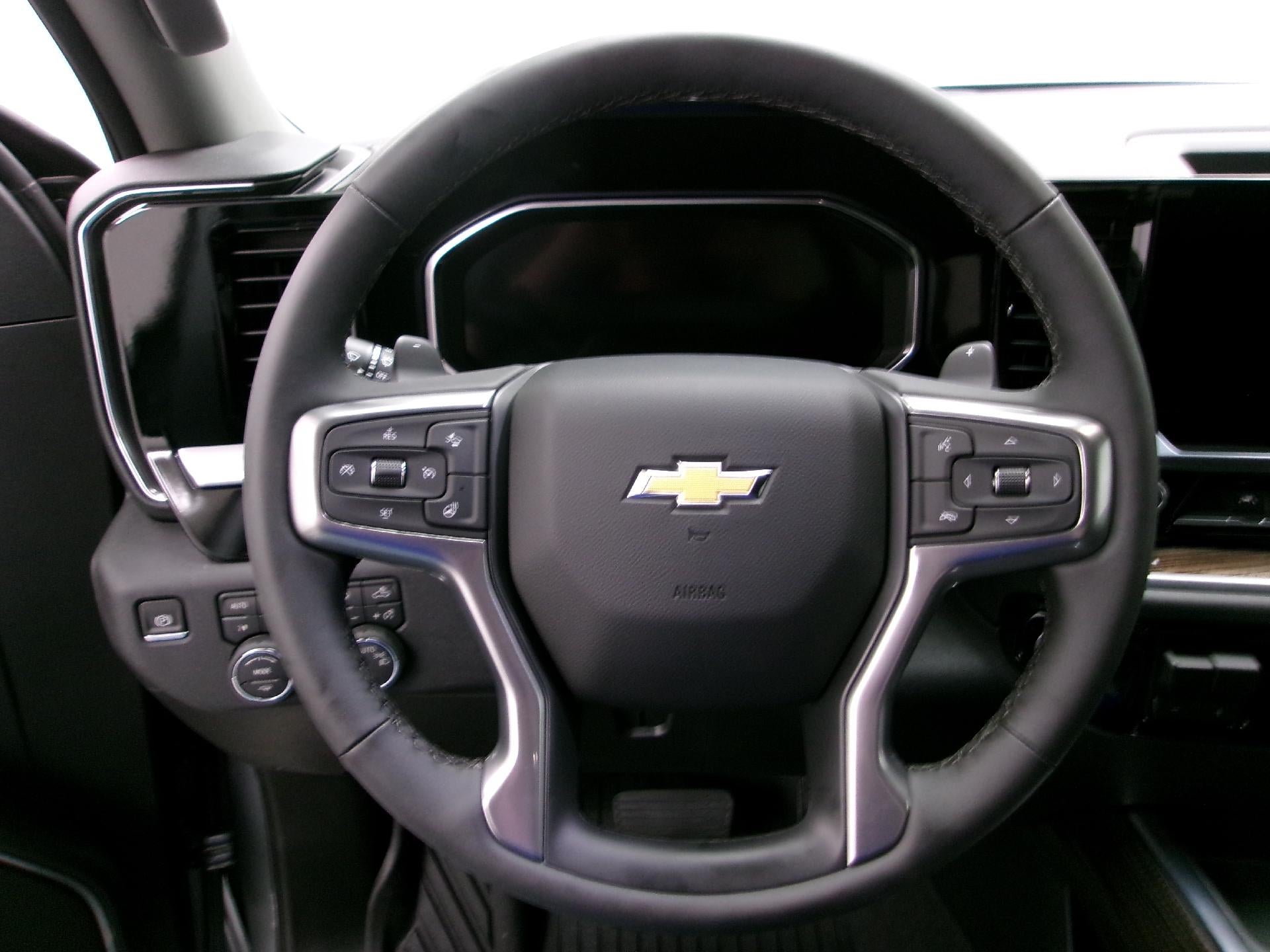 2026 Chevrolet Silverado 1500 LT - Photo 6