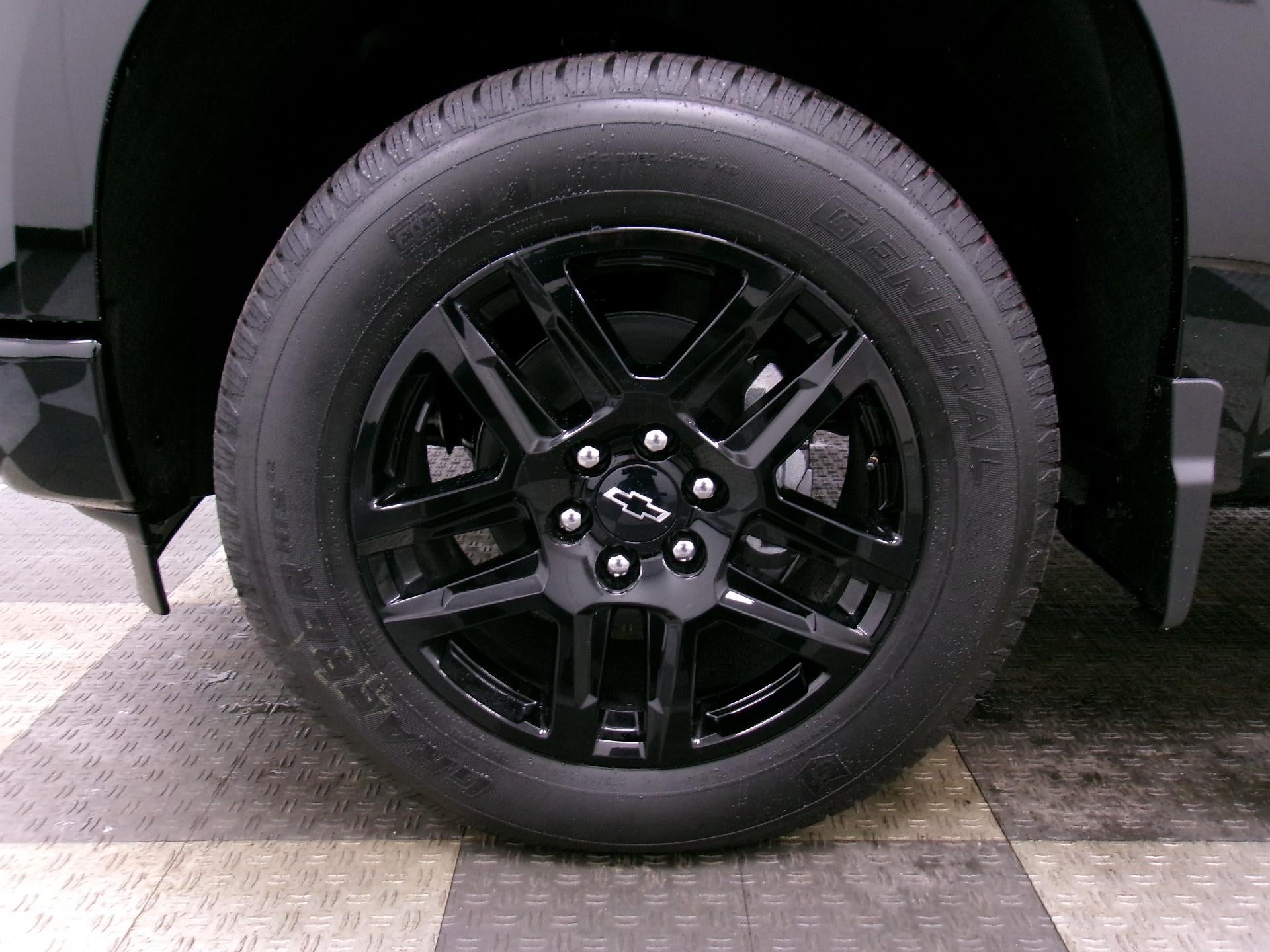 2026 Chevrolet Silverado 1500 Crew Cab Short Box 4-Wheel Drive RST