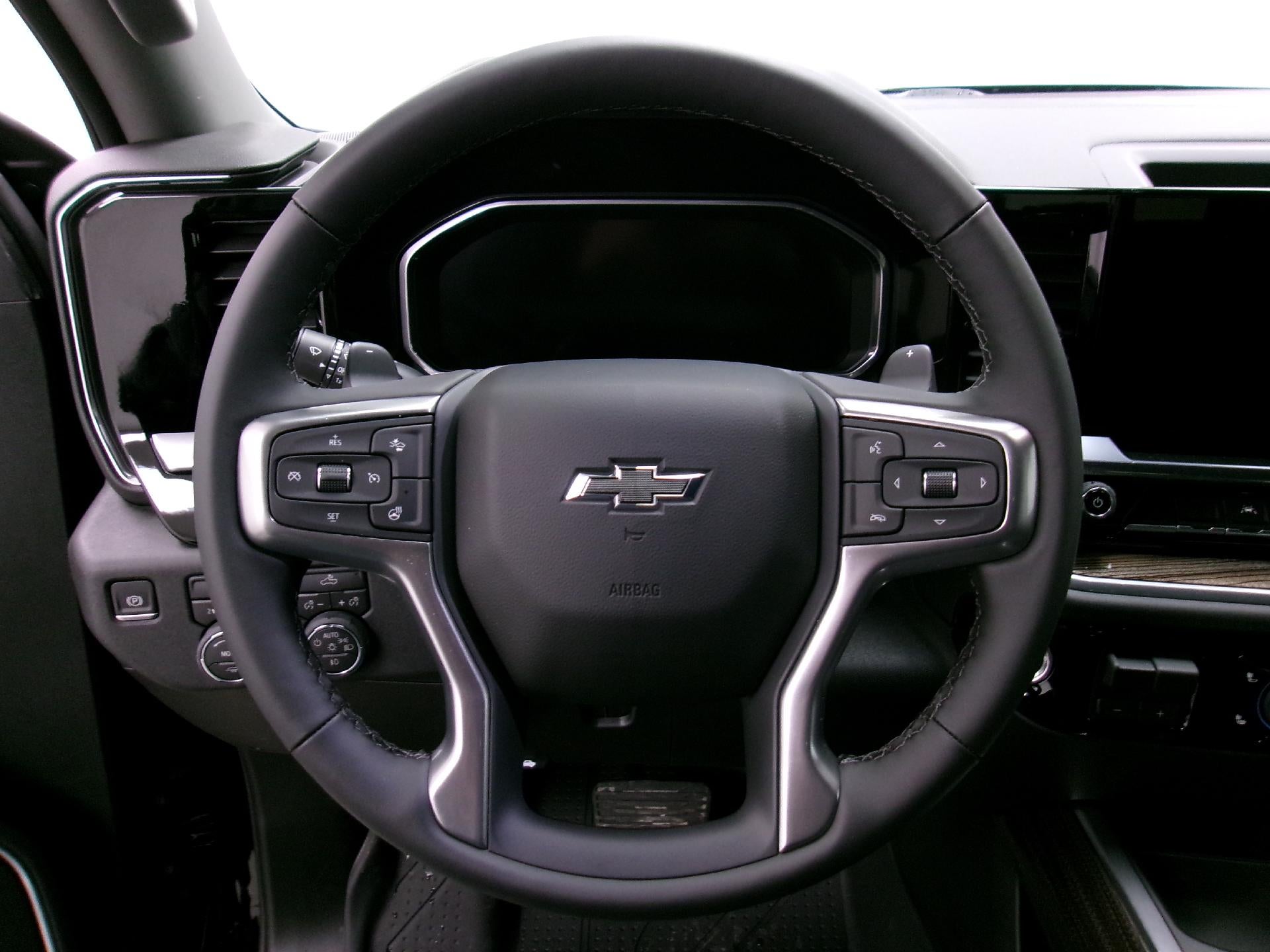 2026 Chevrolet Silverado 1500 Crew Cab Short Box 4-Wheel Drive RST