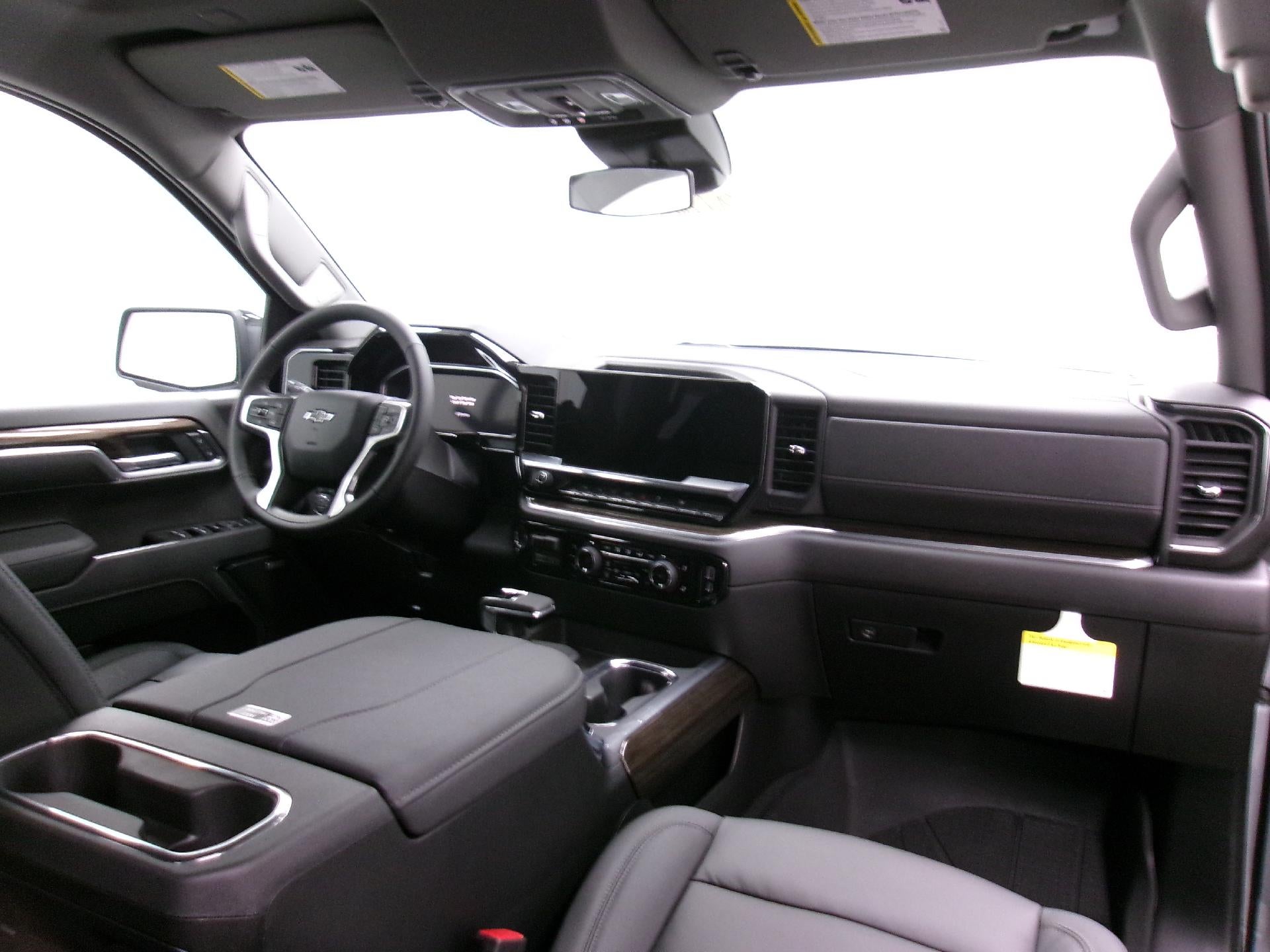 2026 Chevrolet Silverado 1500 Crew Cab Standard Box 4-Wheel Drive RST