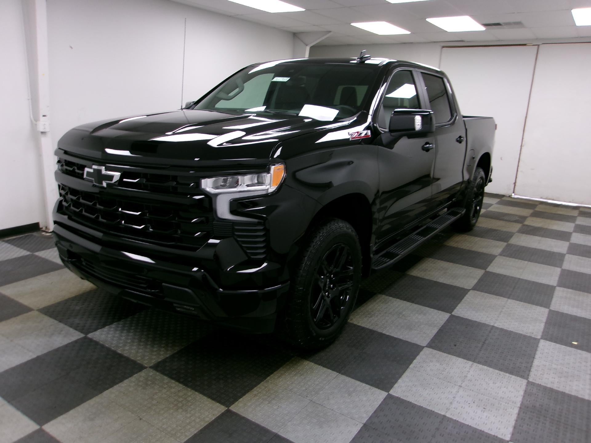 2026 Chevrolet Silverado 1500 Crew Cab Short Box 4-Wheel Drive RST