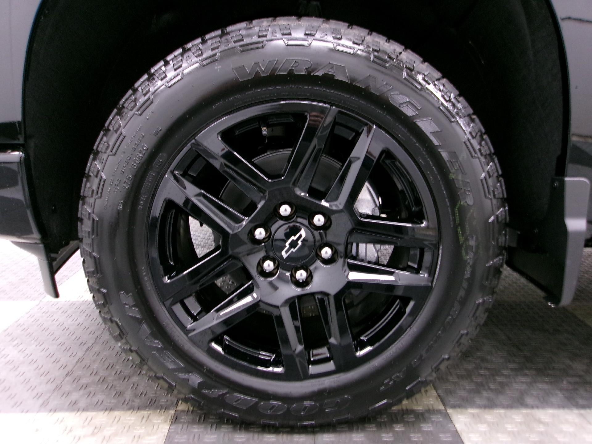 2026 Chevrolet Silverado 1500 Crew Cab Standard Box 4-Wheel Drive RST