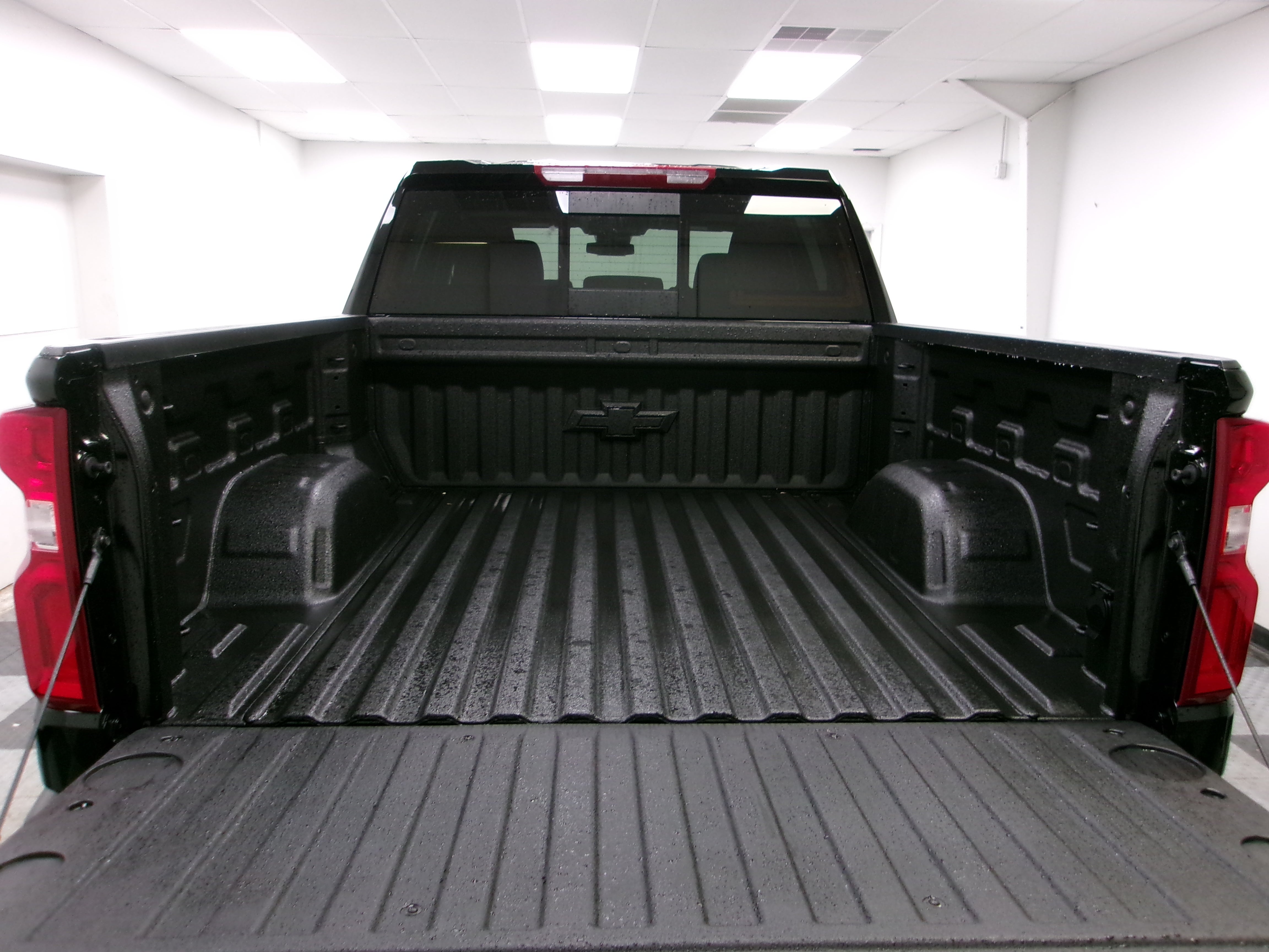 2026 Chevrolet Silverado 1500 Crew Cab Short Box 4-Wheel Drive RST