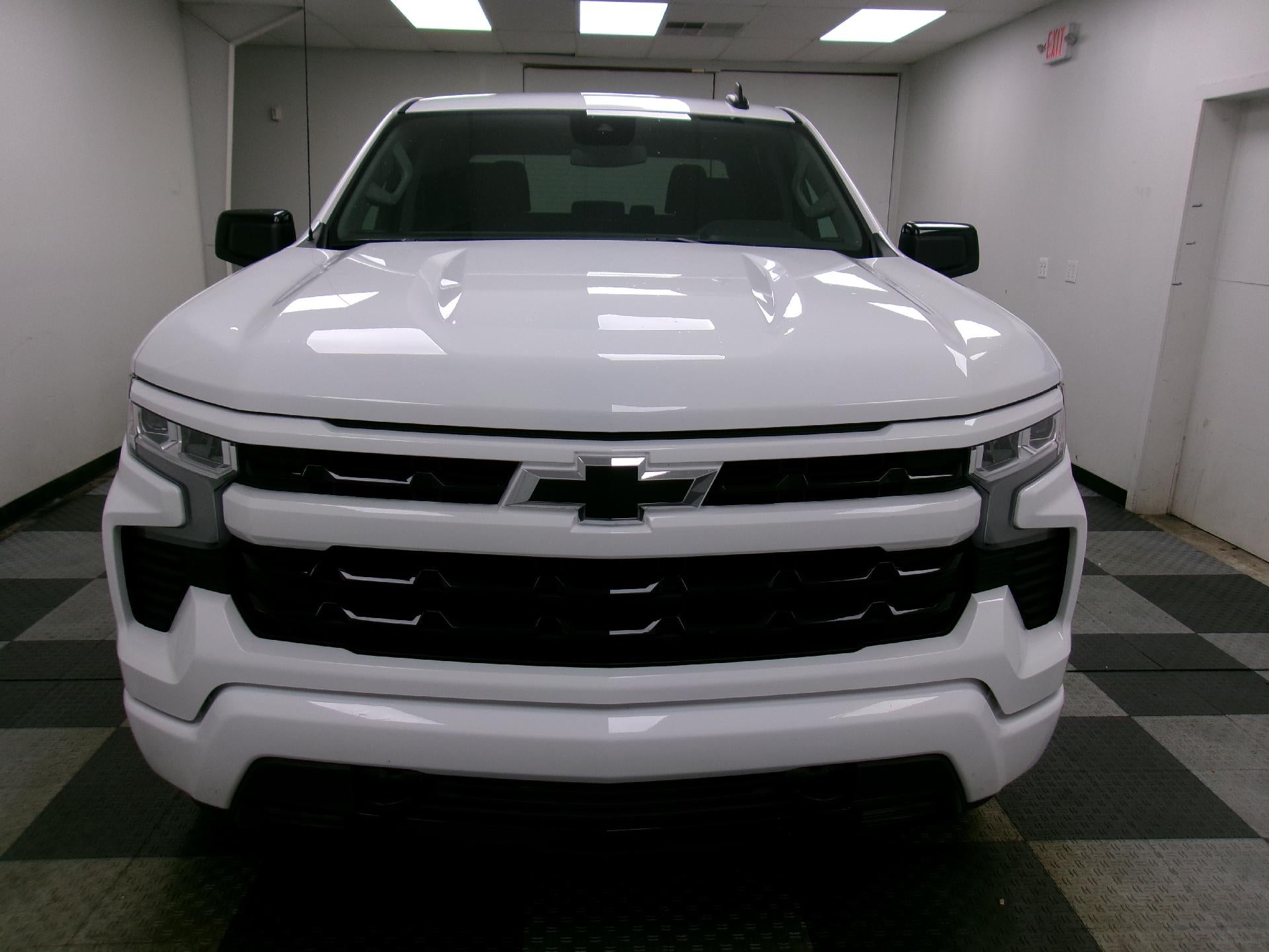 2025 Chevrolet Silverado 1500 Crew Cab Standard Box 4-Wheel Drive RST