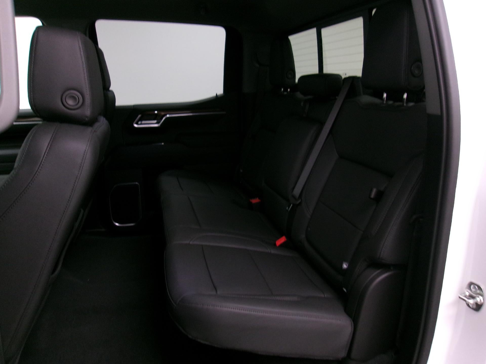 2026 Chevrolet Silverado 1500 Crew Cab Standard Box 4-Wheel Drive RST