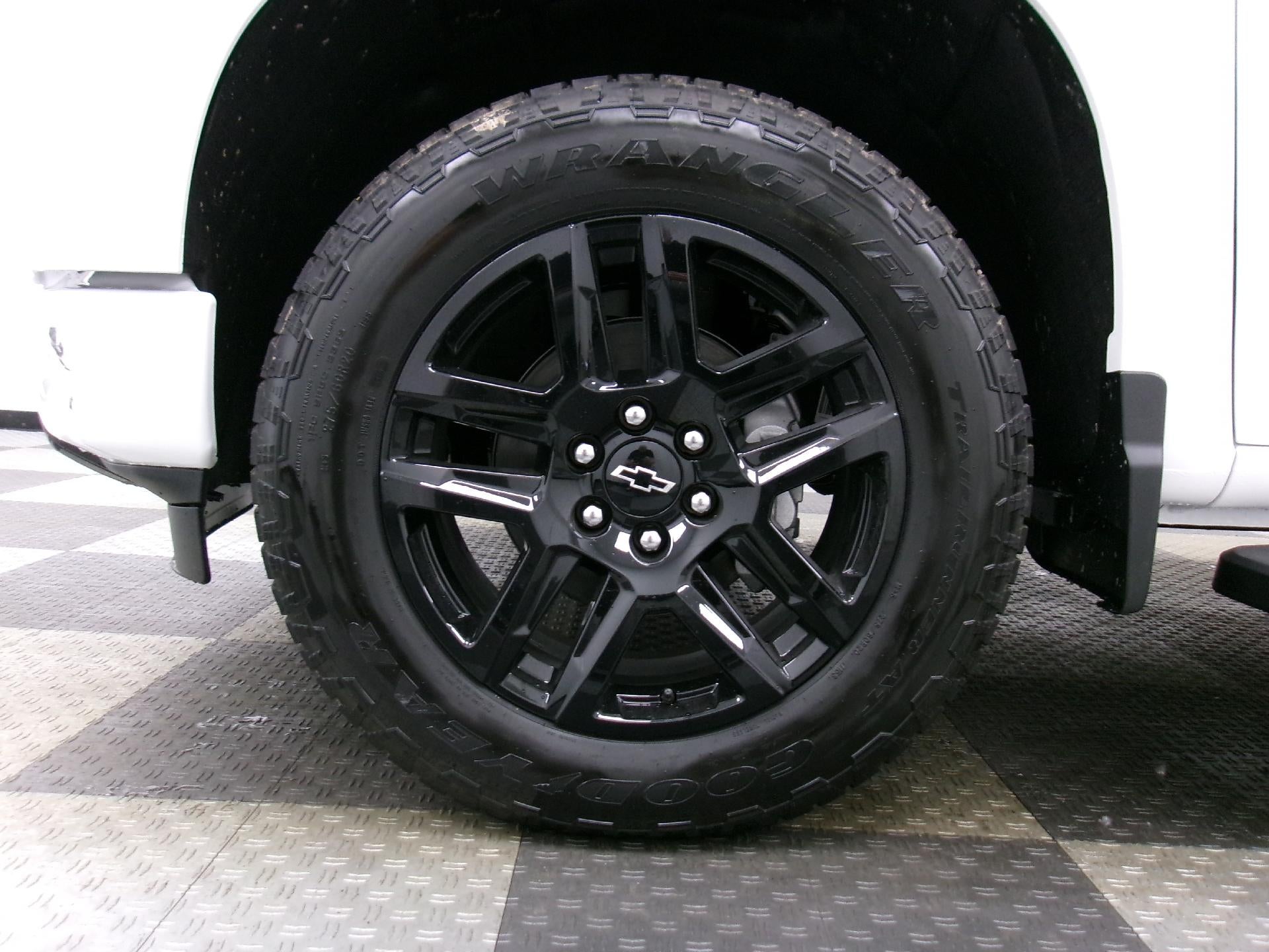 2026 Chevrolet Silverado 1500 Crew Cab Standard Box 4-Wheel Drive RST